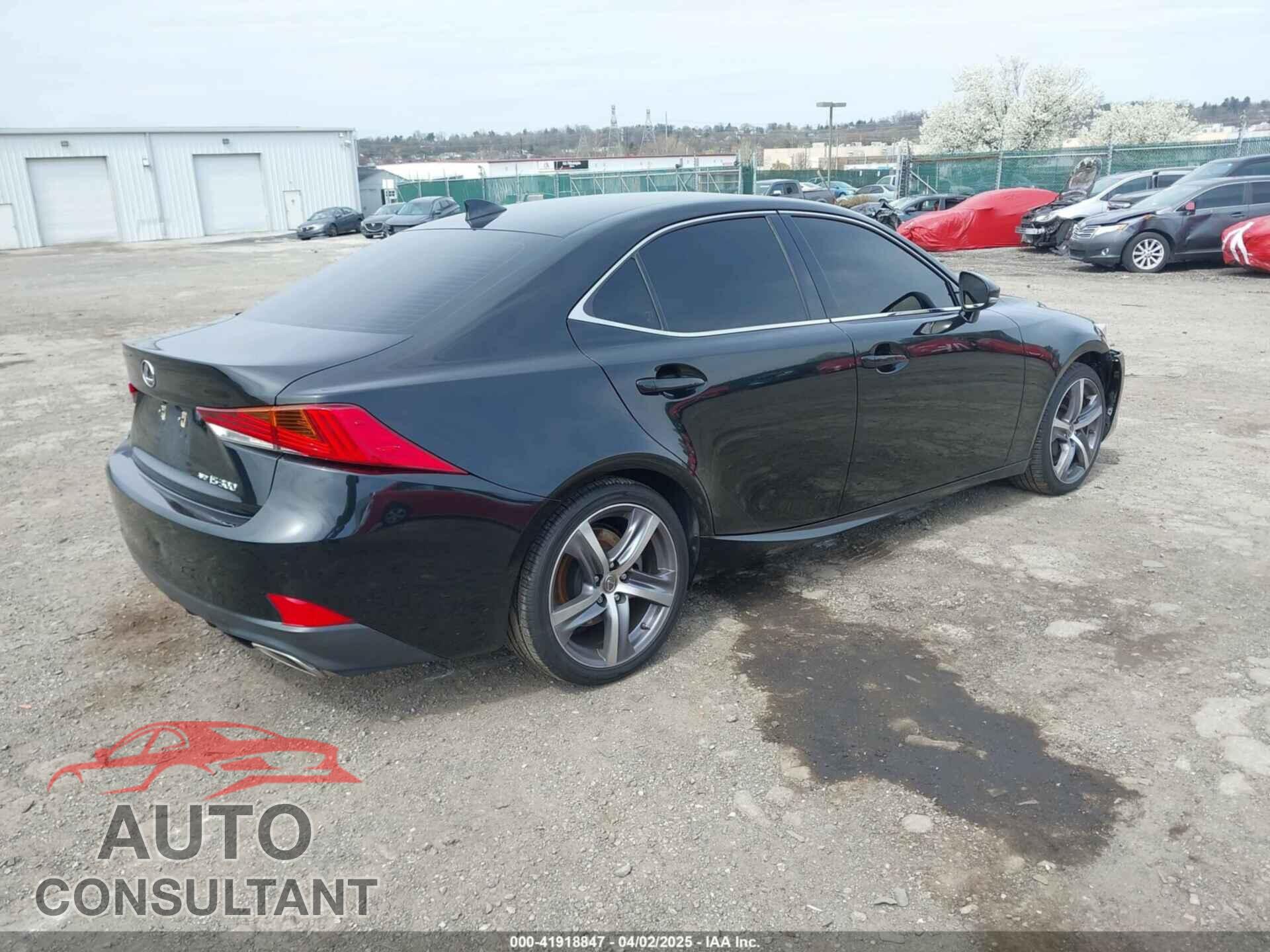 LEXUS IS 300 2018 - JTHC81D24J5032802