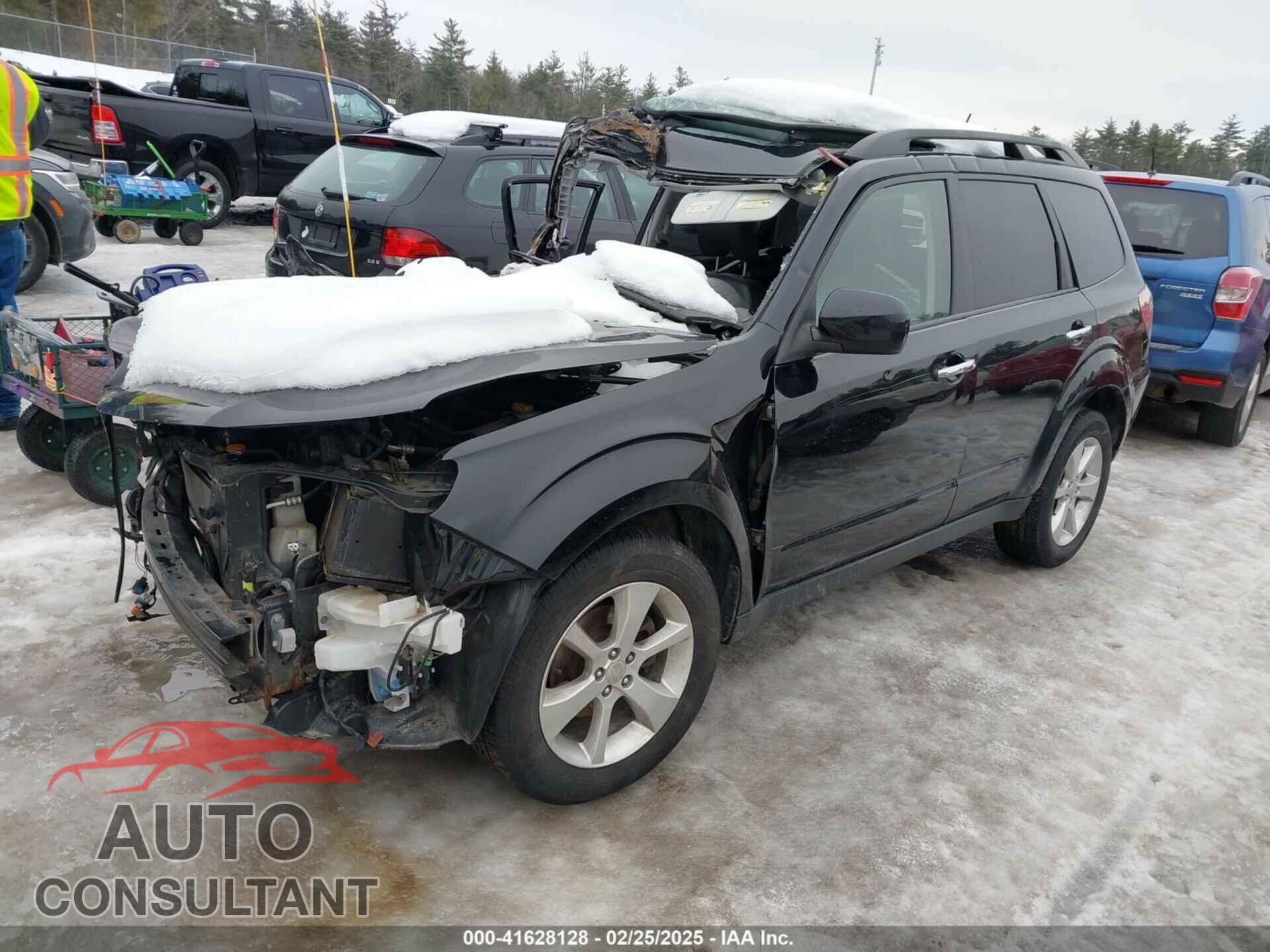 SUBARU FORESTER 2011 - JF2SHAEC0BH768352