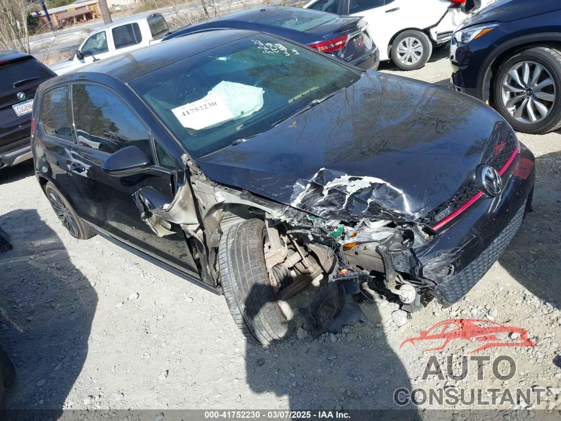 VOLKSWAGEN GOLF GTI 2015 - 3VWTT7AU5FM071860