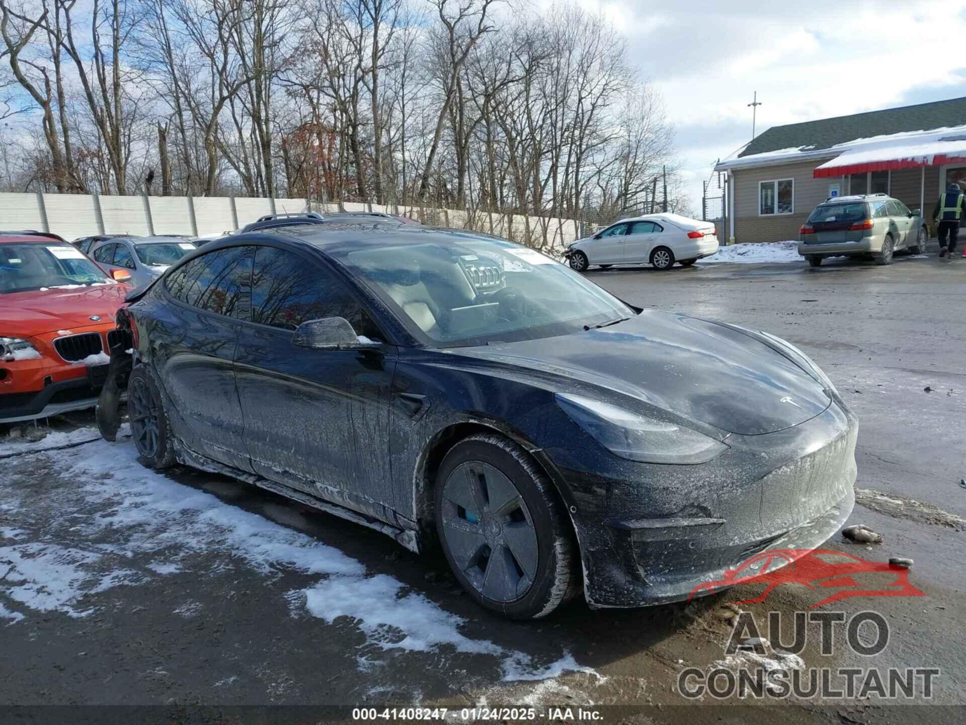 TESLA MODEL 3 2021 - 5YJ3E1EB9MF993102