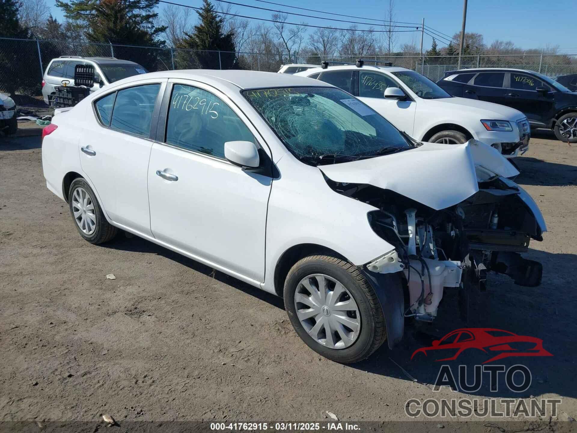 NISSAN VERSA 2018 - 3N1CN7AP1JK411813