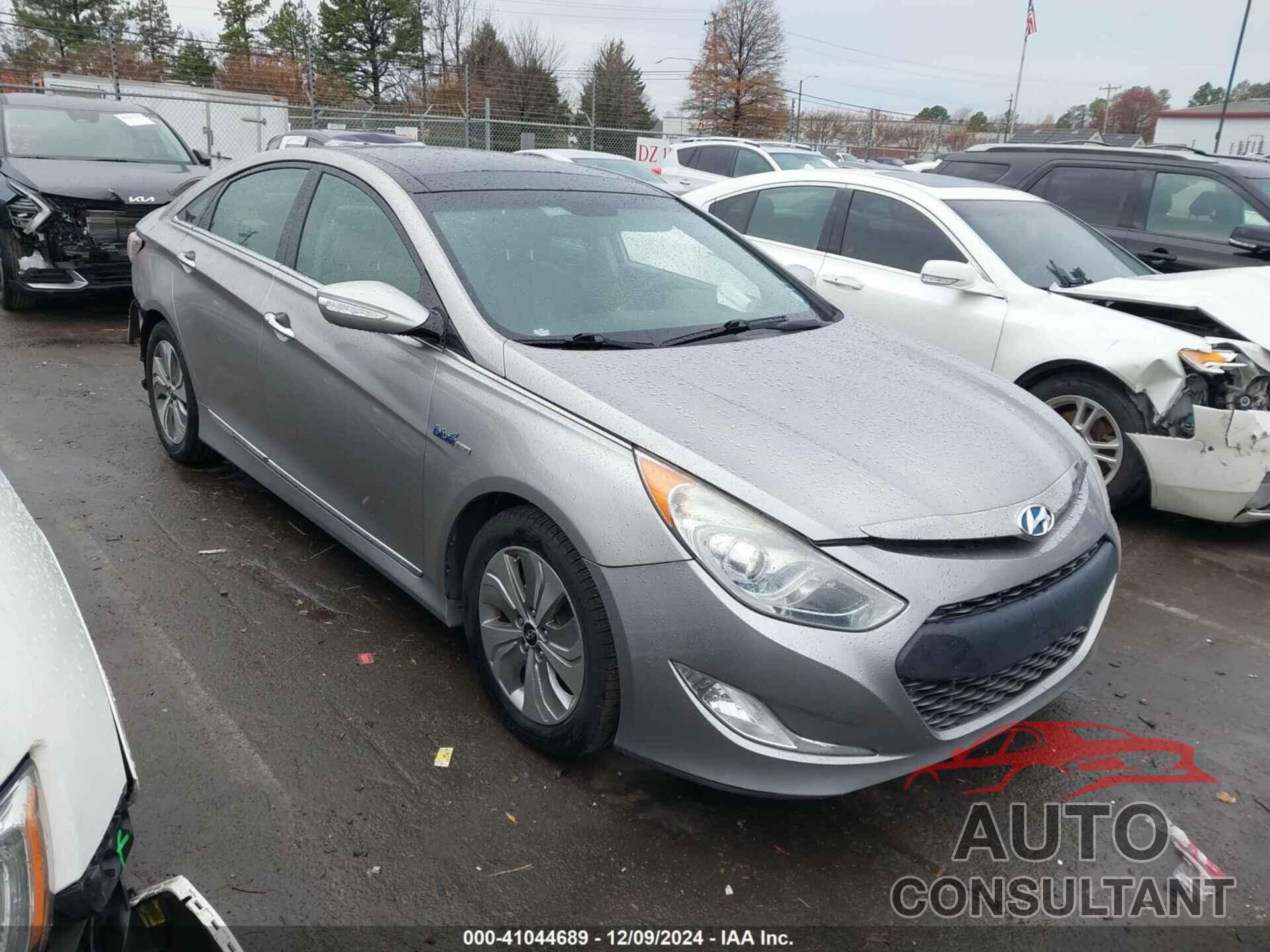 HYUNDAI SONATA HYBRID 2014 - KMHEC4A40EA105043