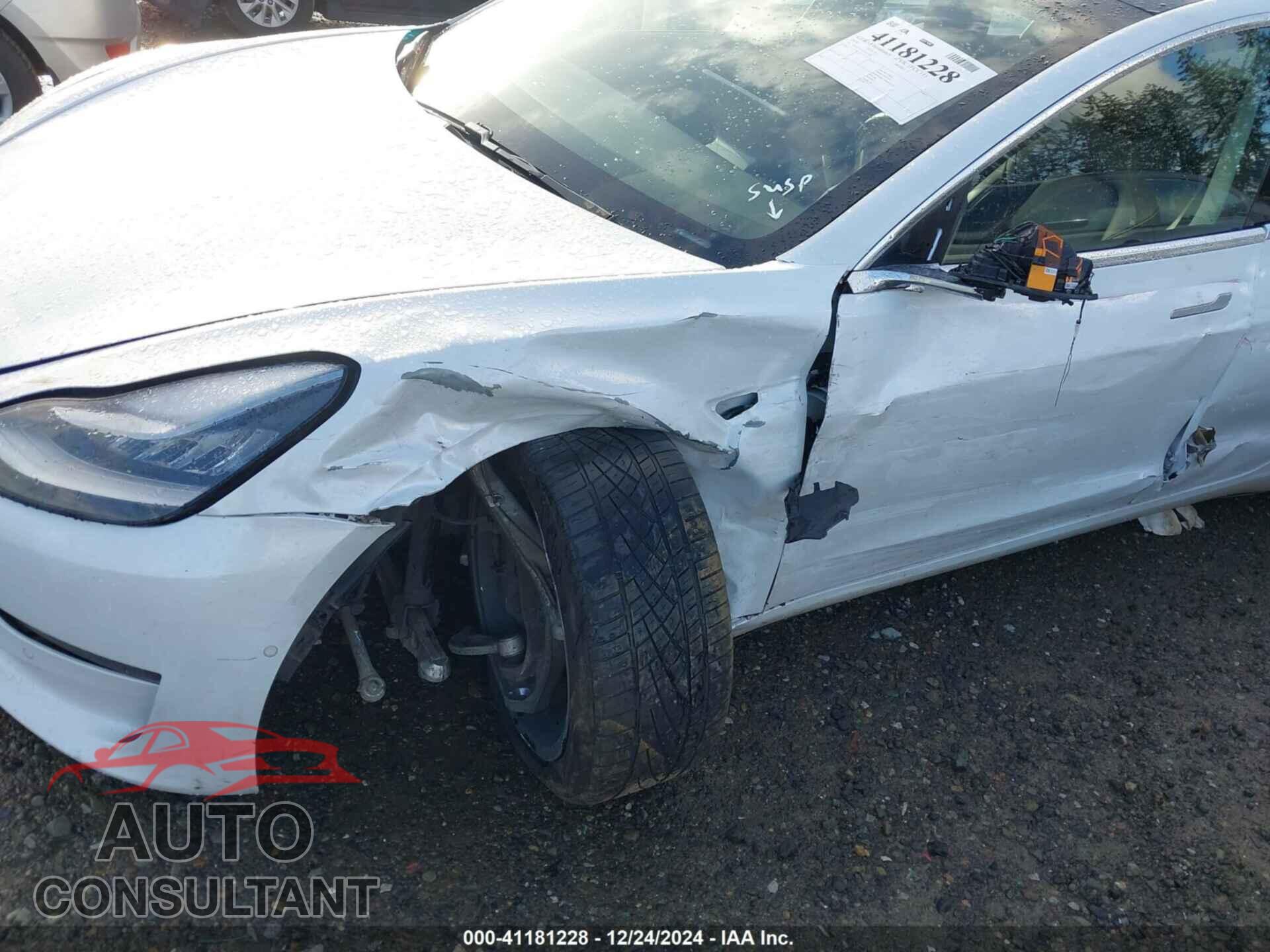 TESLA MODEL 3 2018 - 5YJ3E1EA4JF051011