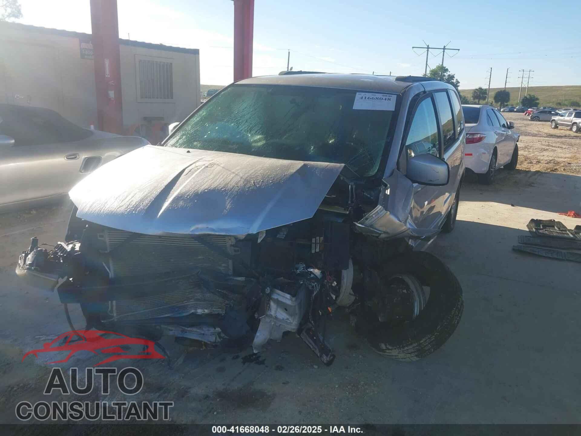 DODGE GRAND CARAVAN 2011 - 2D4RN3DG1BR774285
