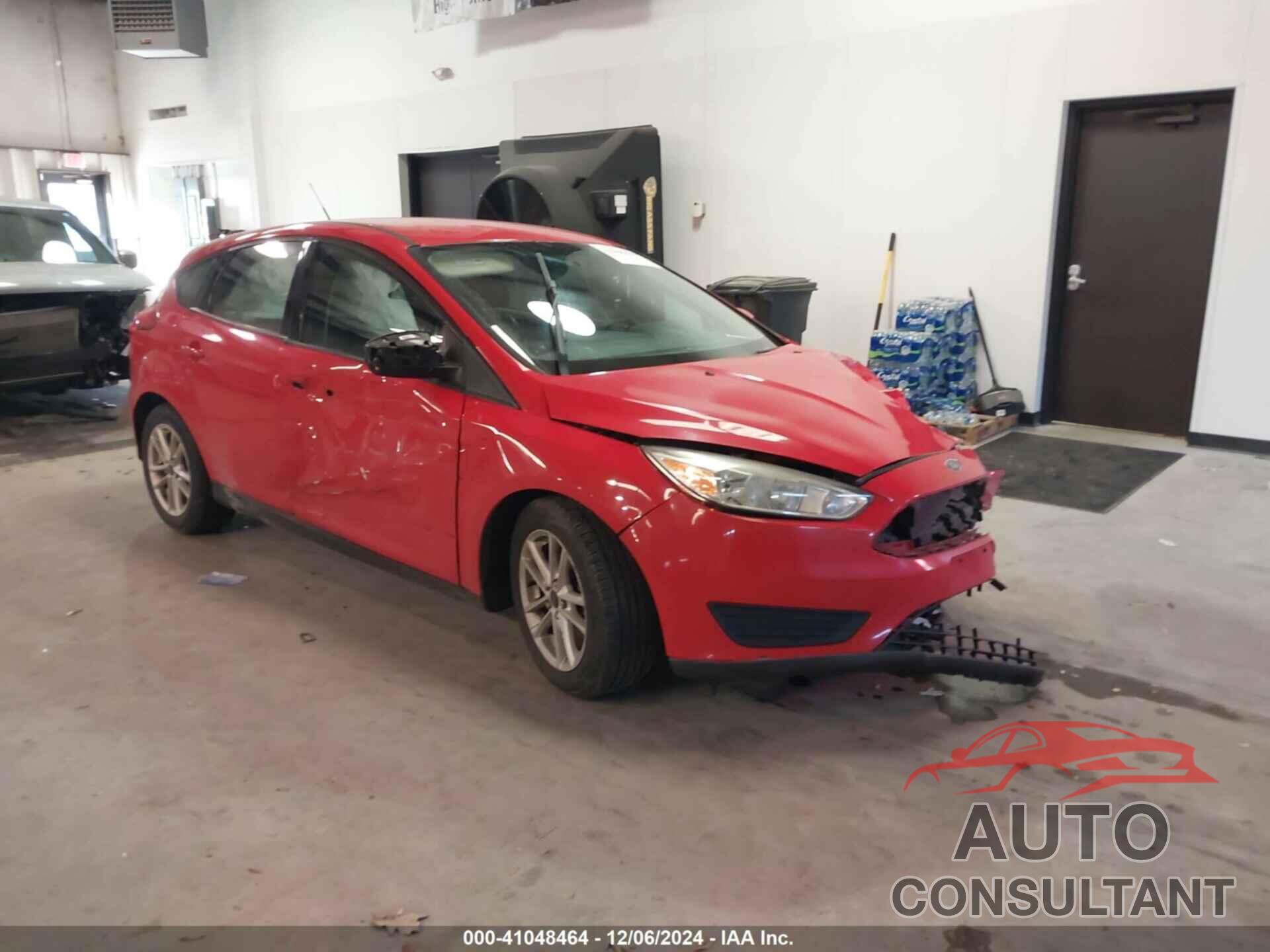 FORD FOCUS 2015 - 1FADP3K21FL296382