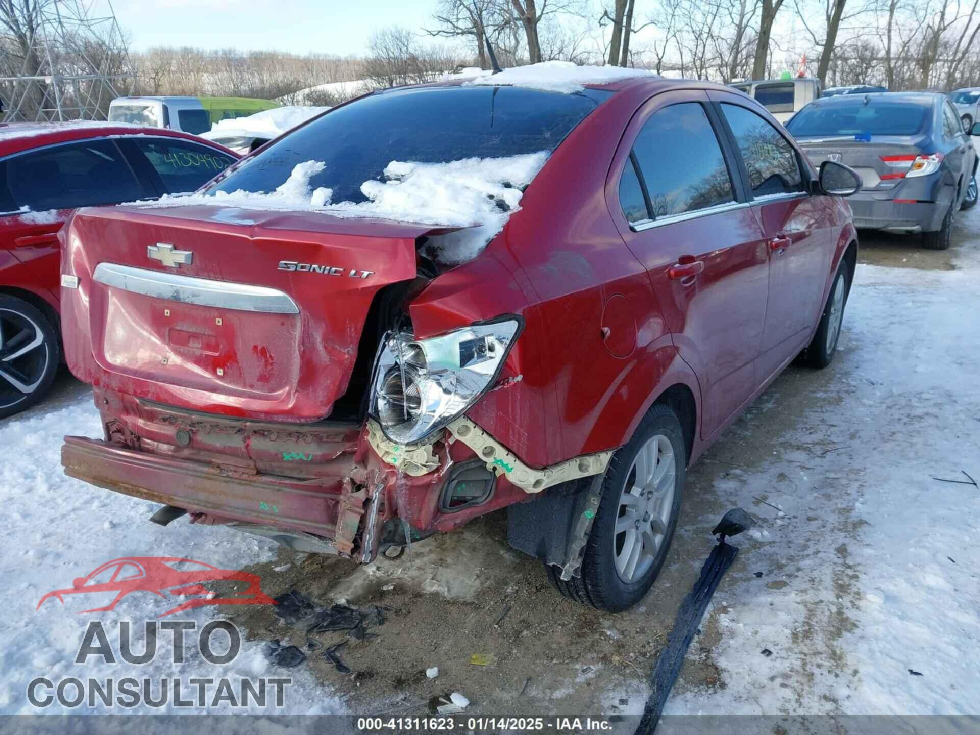 CHEVROLET SONIC 2012 - 1G1JC5SHXC4213944