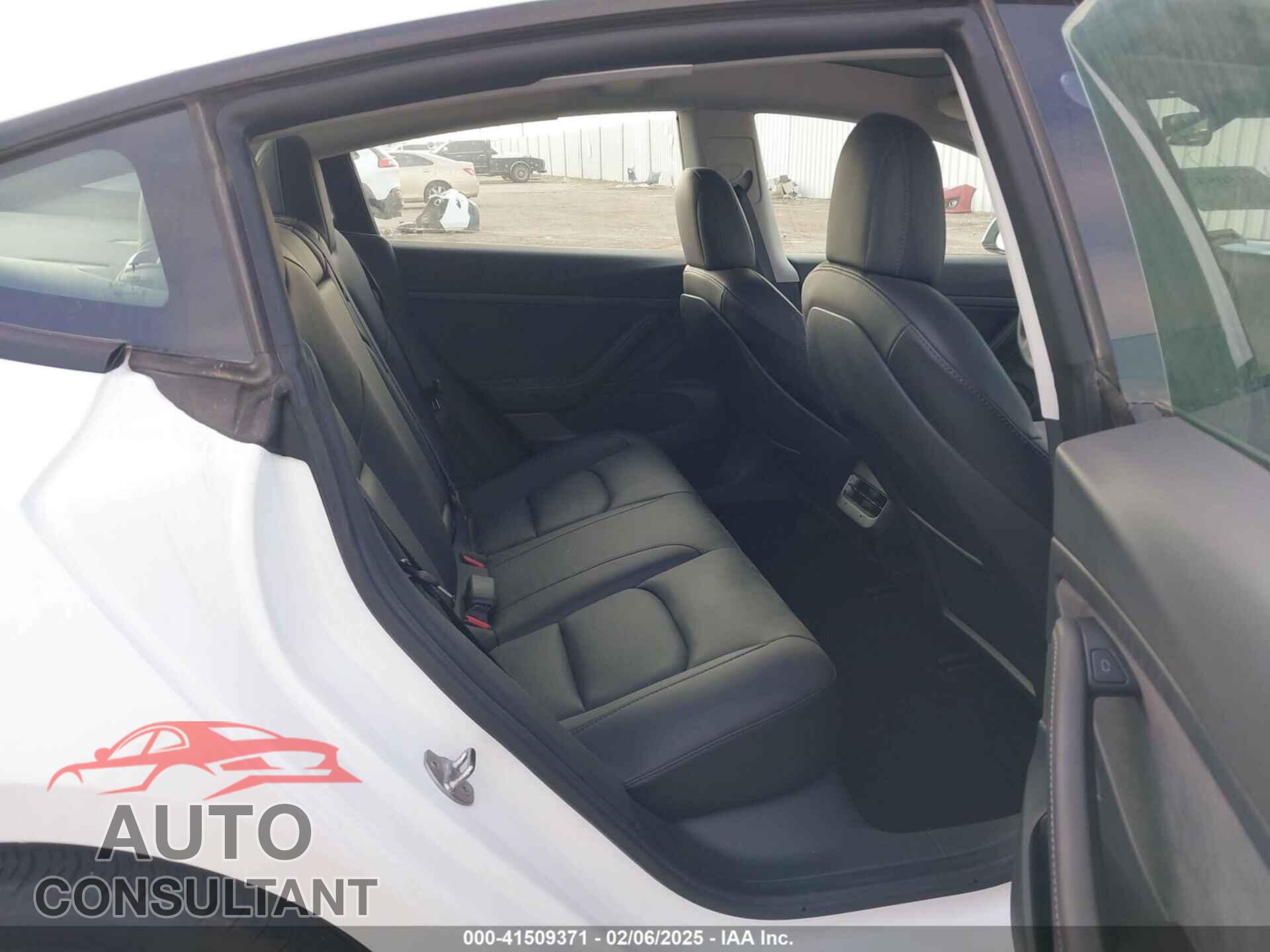 TESLA MODEL 3 2021 - 5YJ3E1EA3MF920833