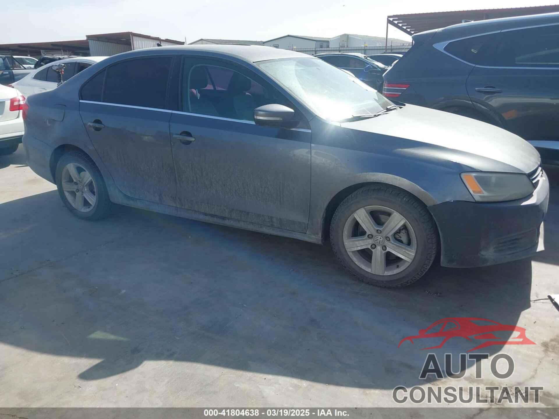 VOLKSWAGEN JETTA 2013 - 3VWDP7AJ6DM210776