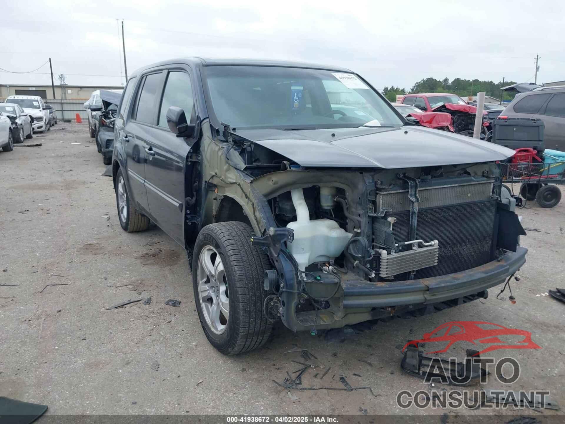 HONDA PILOT 2012 - 5FNYF4H52CB070811