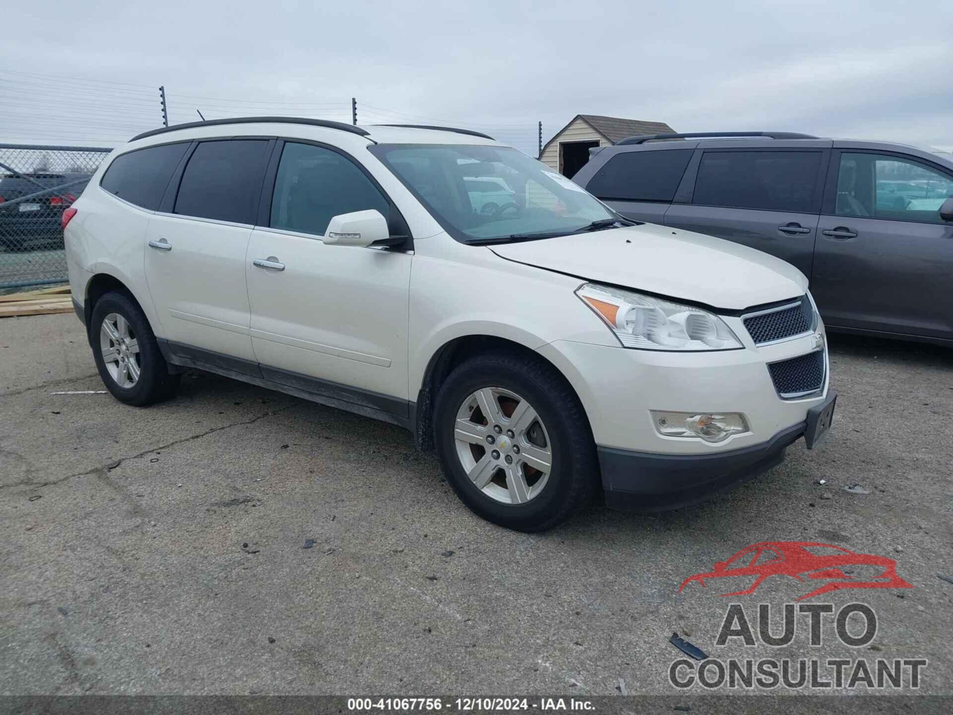 CHEVROLET TRAVERSE 2011 - 1GNKVGED5BJ338562