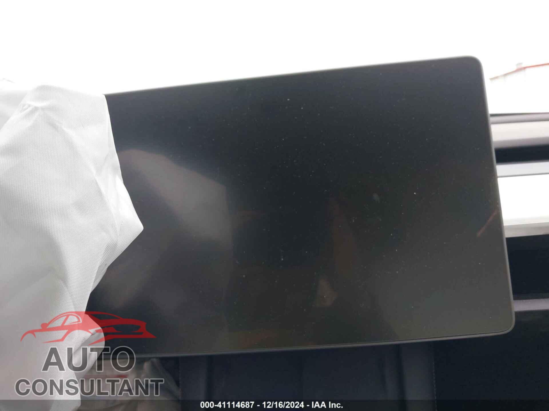 TESLA MODEL 3 2021 - 5YJ3E1EA2MF098591