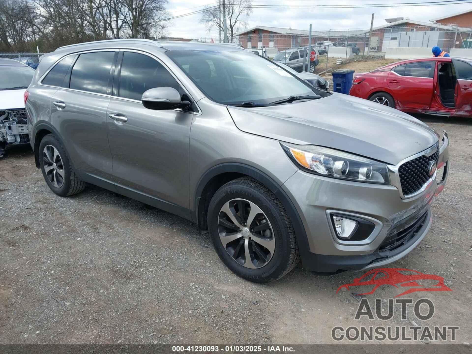 KIA SORENTO 2017 - 5XYPH4A5XHG290665