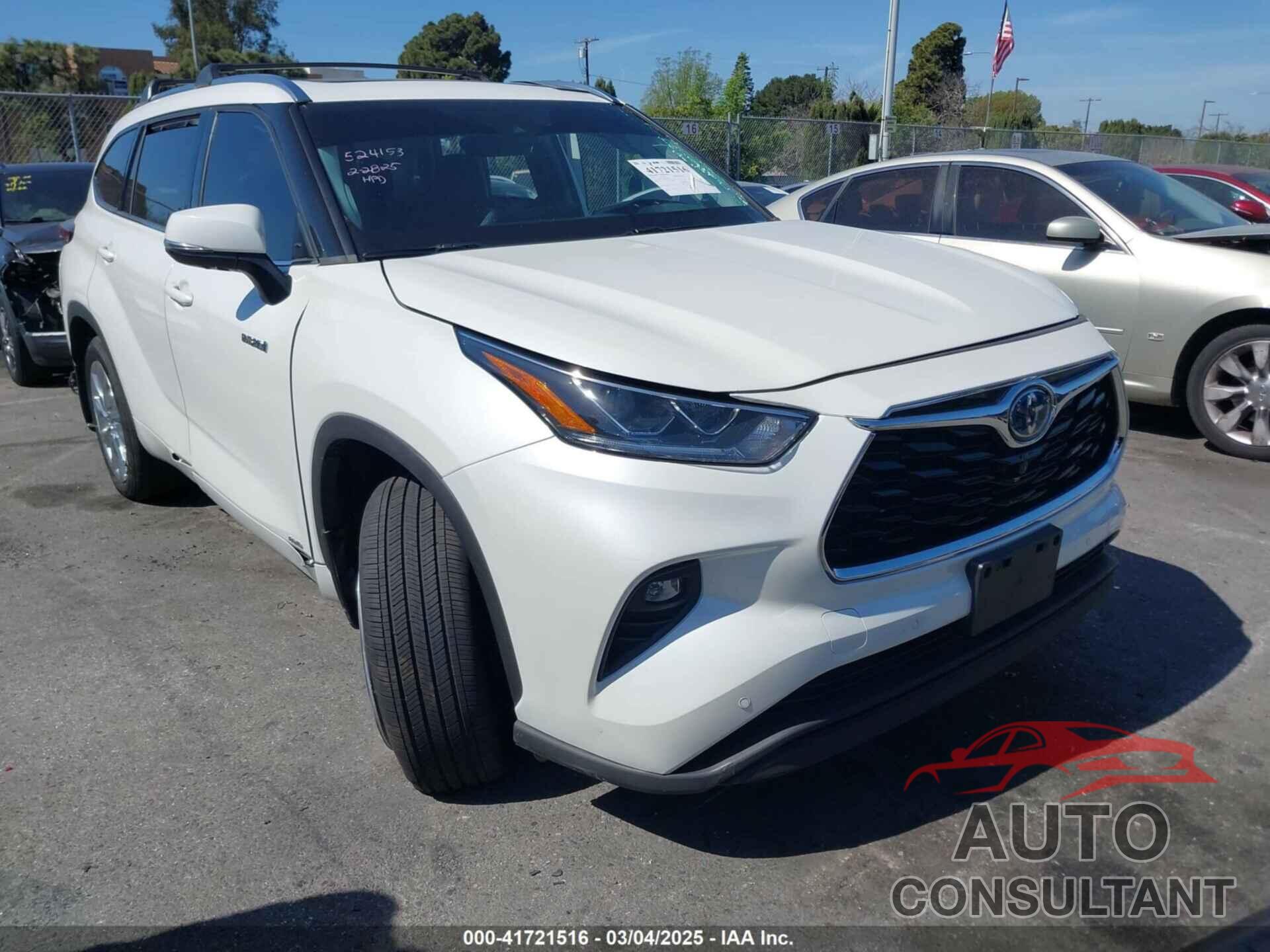 TOYOTA HIGHLANDER 2021 - 5TDDBRCH0MS023993