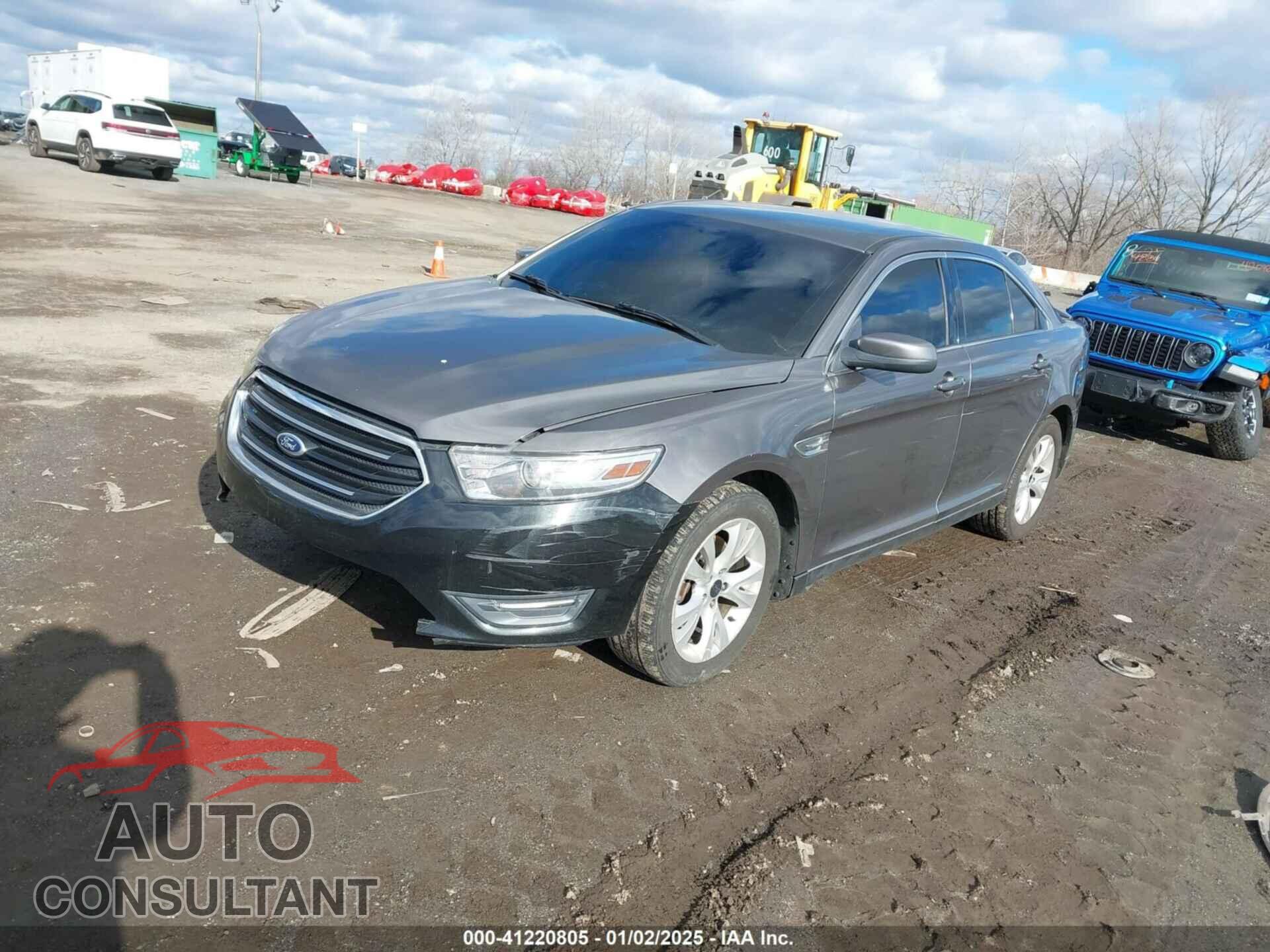 FORD TAURUS 2013 - 1FAHP2E85DG125555