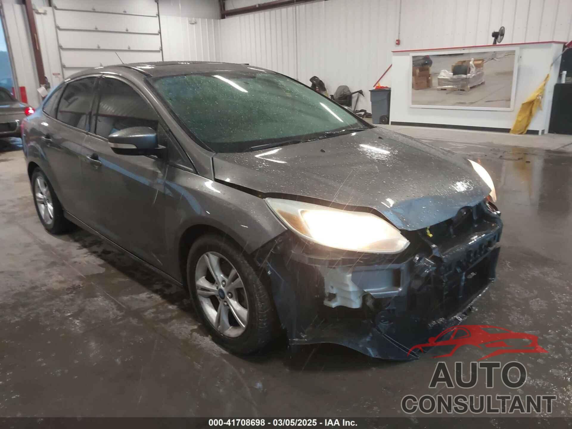 FORD FOCUS 2014 - 1FADP3F22EL203183