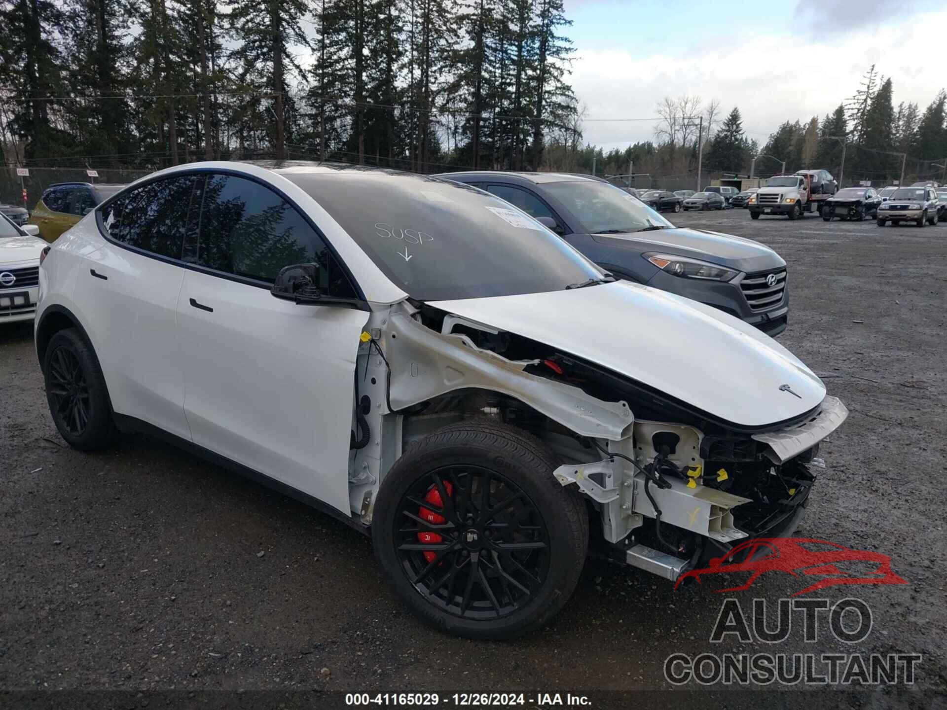 TESLA MODEL Y 2021 - 5YJYGDEE4MF173747