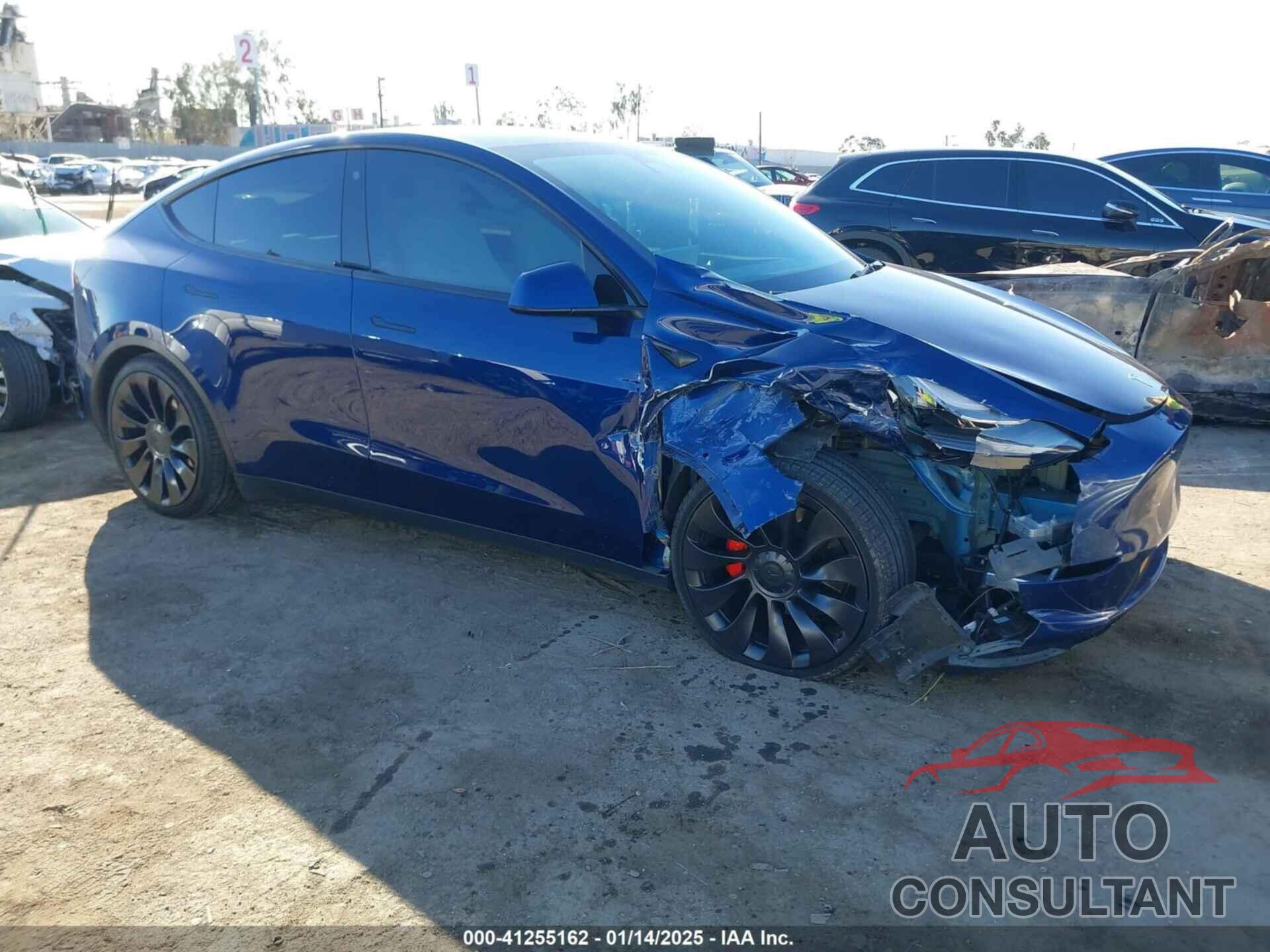 TESLA MODEL Y 2022 - 7SAYGDEF3NF409494