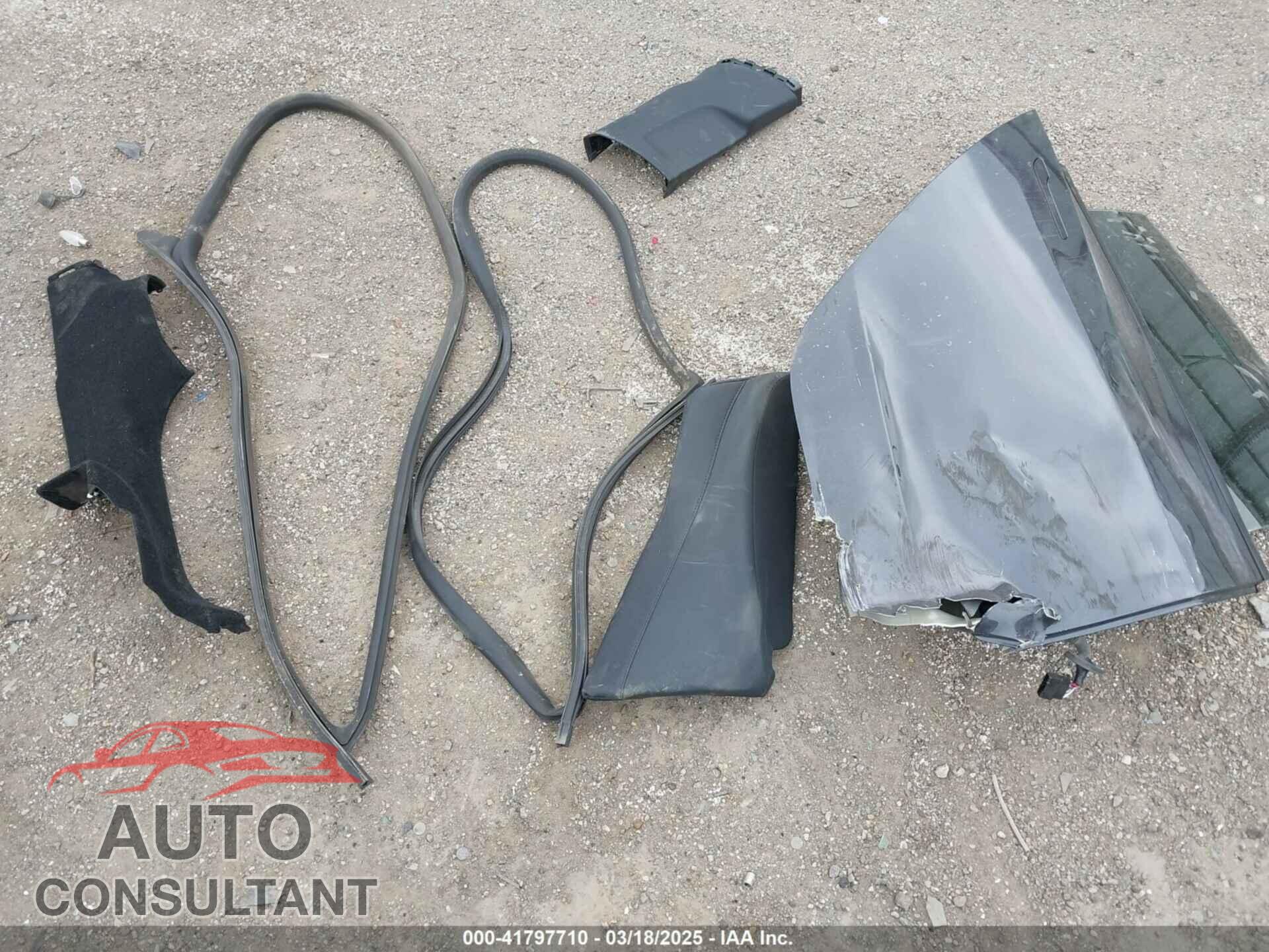 TESLA MODEL 3 2024 - 5YJ3E1EA2RF847638
