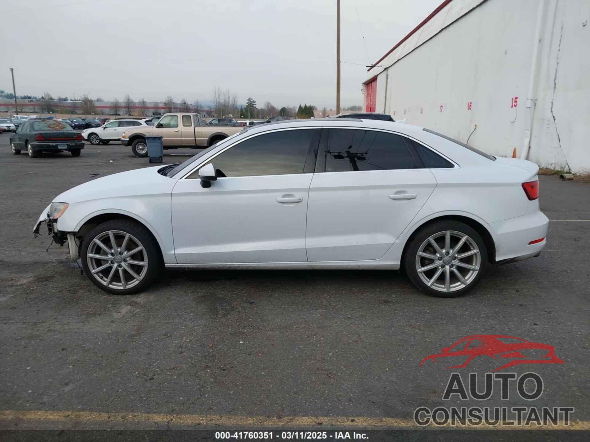 AUDI A3 2015 - WAUBFGFF7F1094552