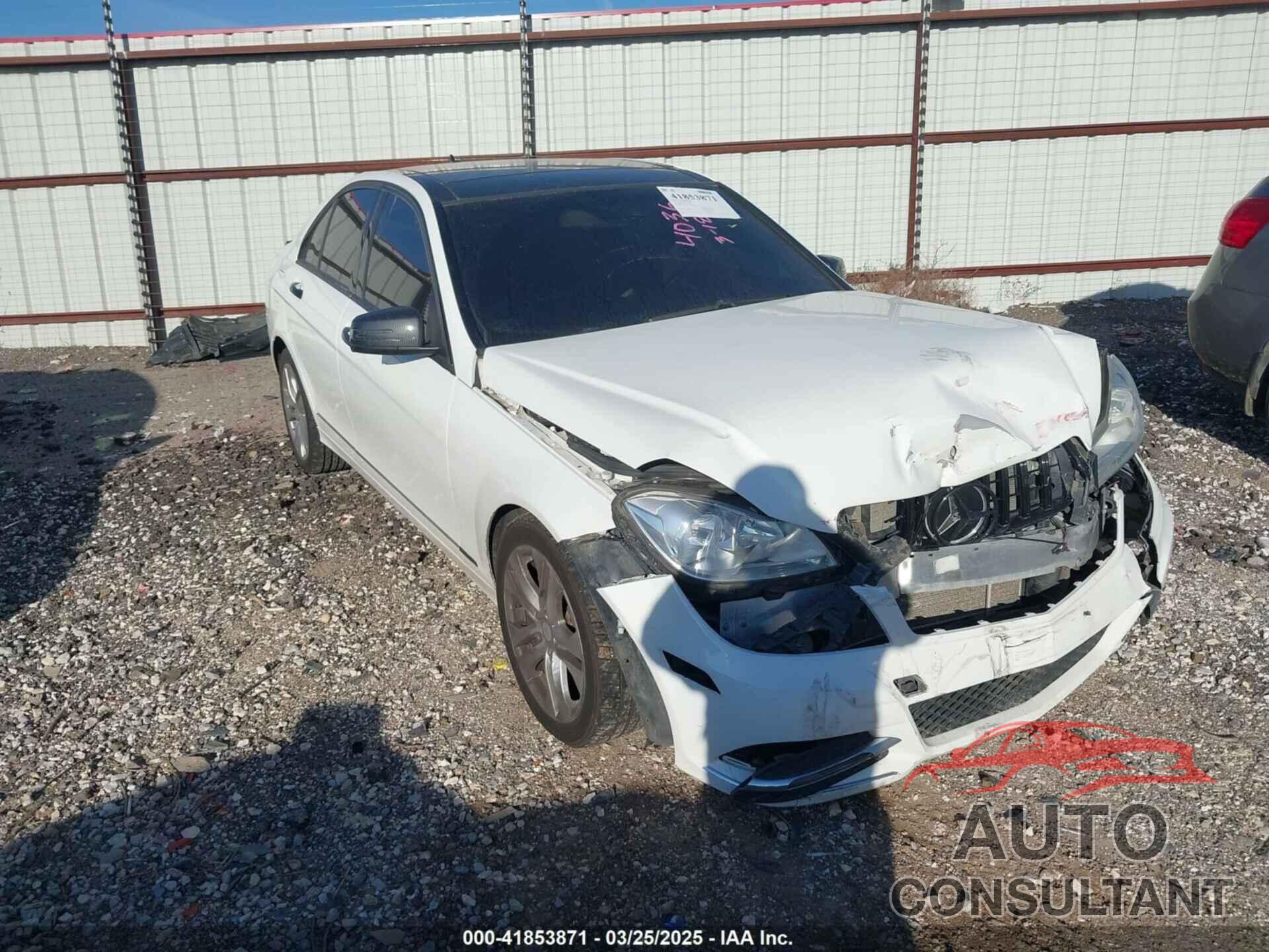 MERCEDES-BENZ C 300 2014 - WDDGF8AB7EA954036