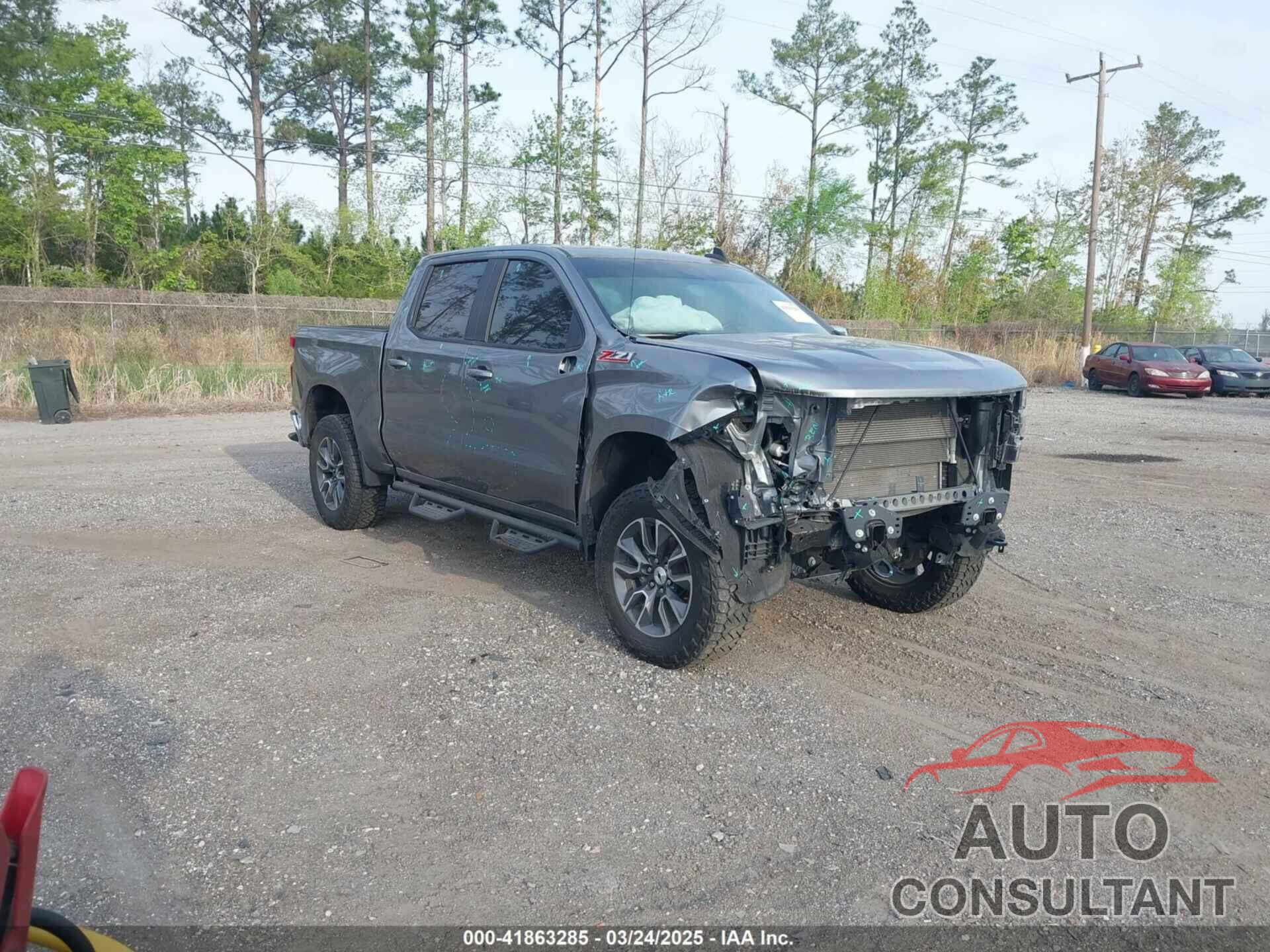 CHEVROLET SILVERADO 1500 2021 - 1GCUYDED4MZ149526