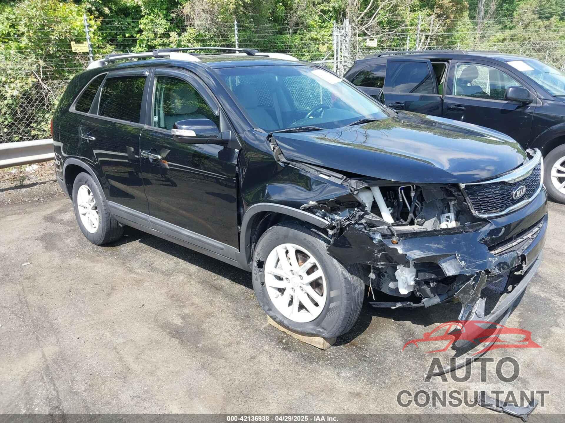 KIA SORENTO 2014 - 5XYKT3A69EG537746