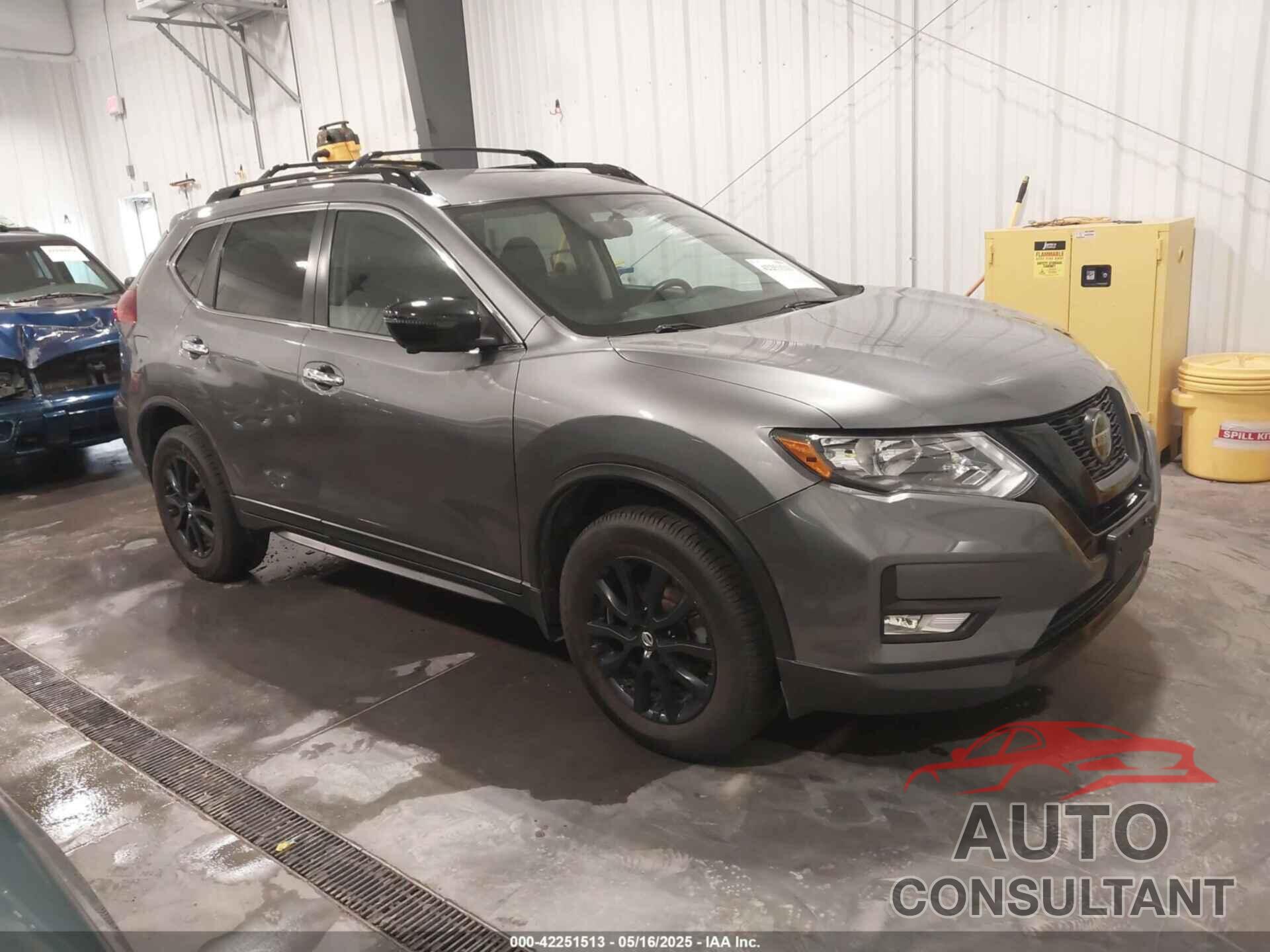 NISSAN ROGUE 2018 - 5N1AT2MV3JC739694