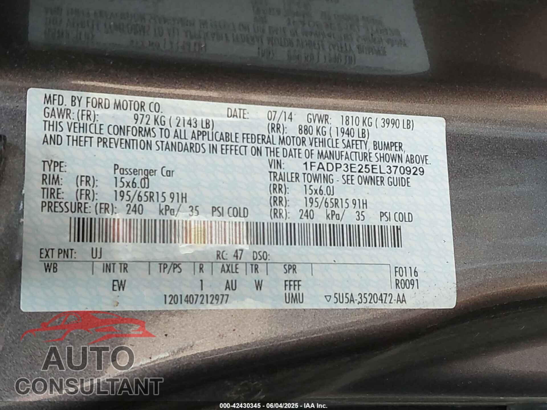 FORD FOCUS 2014 - 1FADP3E25EL370929