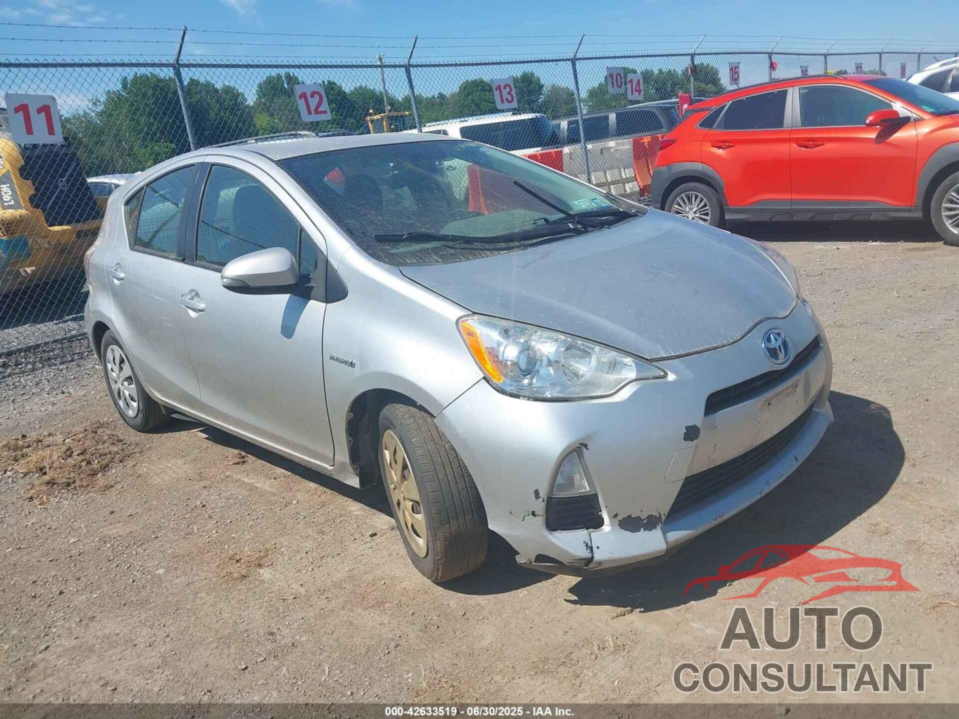 TOYOTA PRIUS C 2013 - JTDKDTB33D1539203