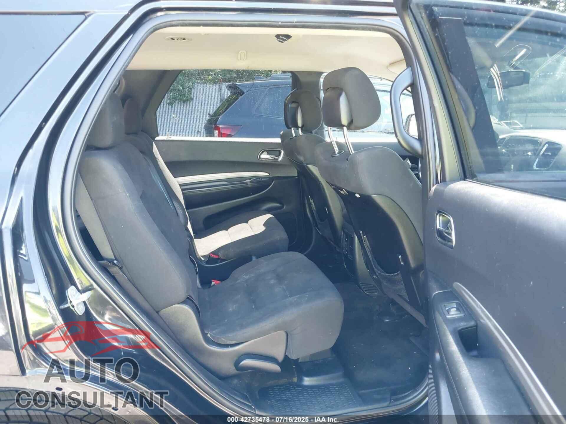 DODGE DURANGO 2013 - 1C4RDJAG8DC575352