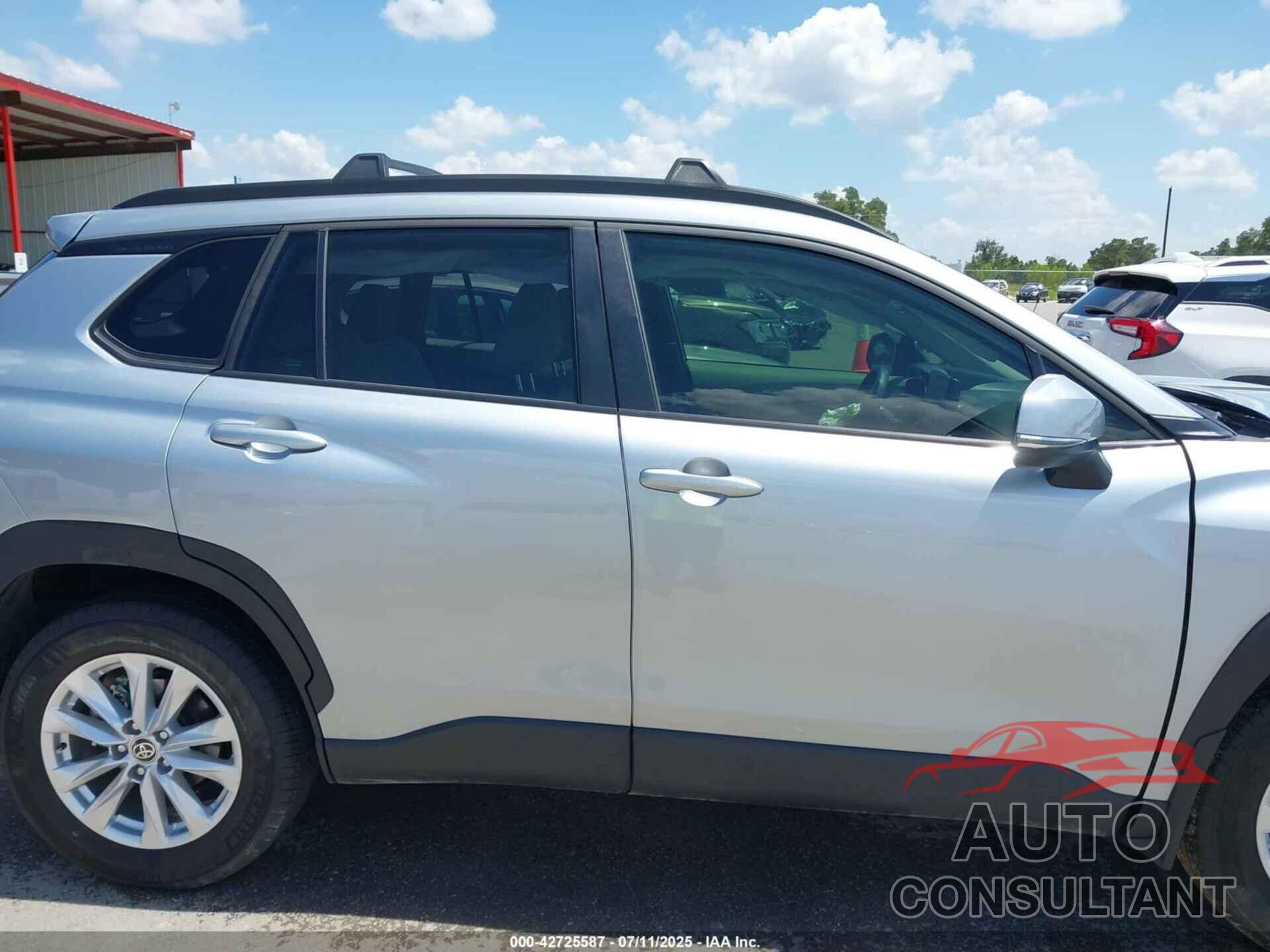 TOYOTA COROLLA CROSS 2022 - 7MUCAAAG8NV004173