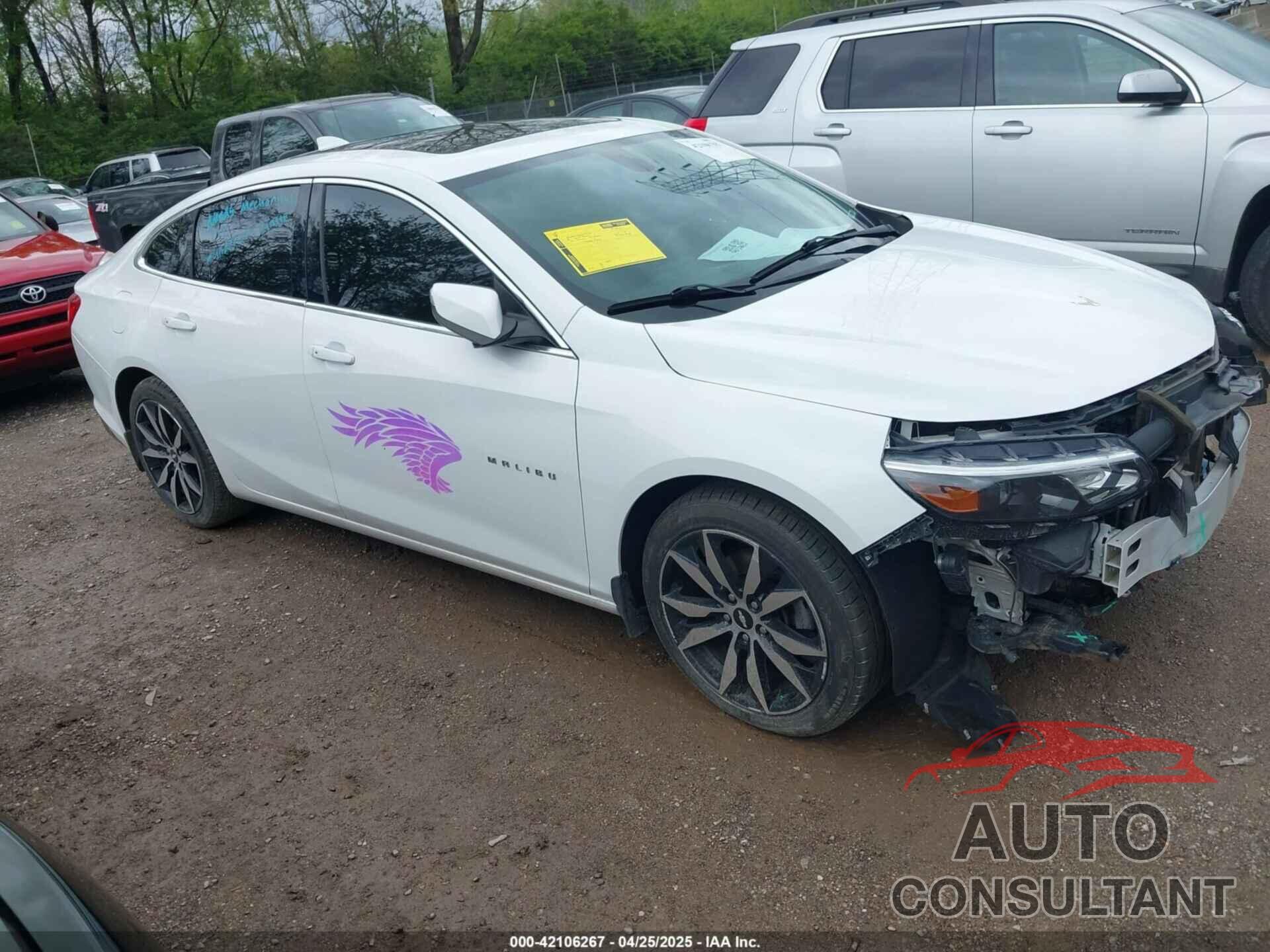 CHEVROLET MALIBU 2016 - 1G1ZE5ST1GF277950