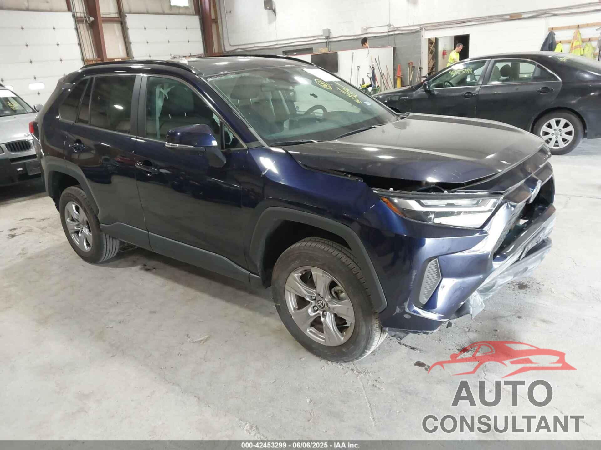 TOYOTA RAV4 2023 - 2T3P1RFV1PW366977