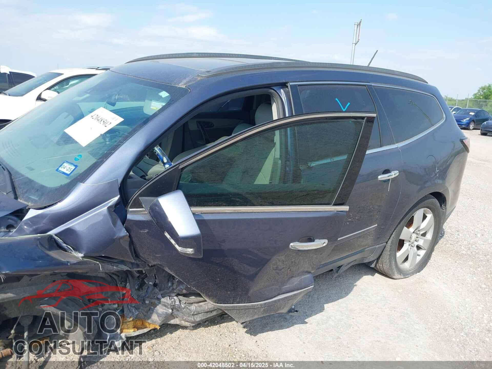 CHEVROLET TRAVERSE 2014 - 1GNKRJKD2EJ193202