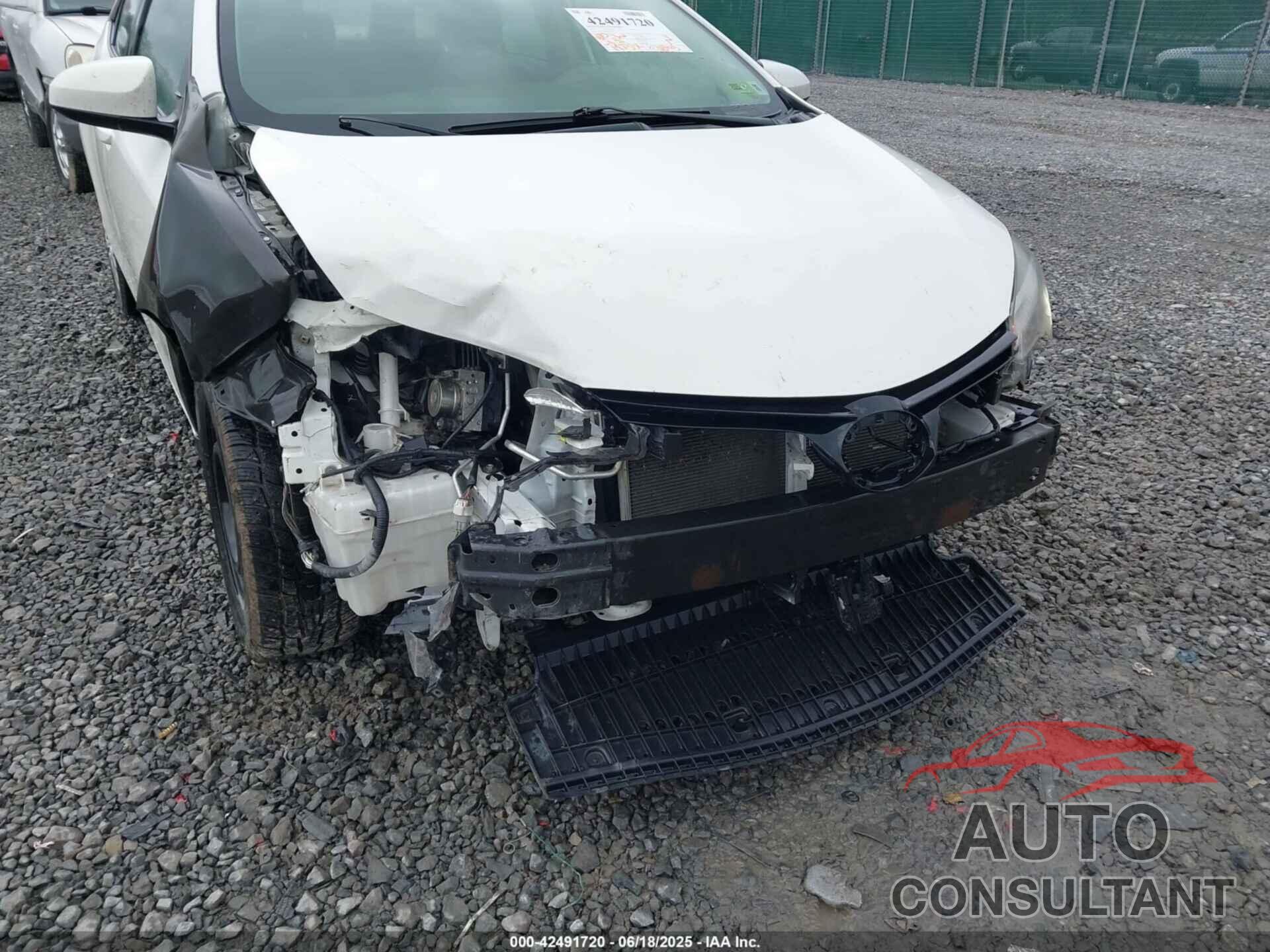 TOYOTA COROLLA 2017 - 2T1BURHE5HC855733