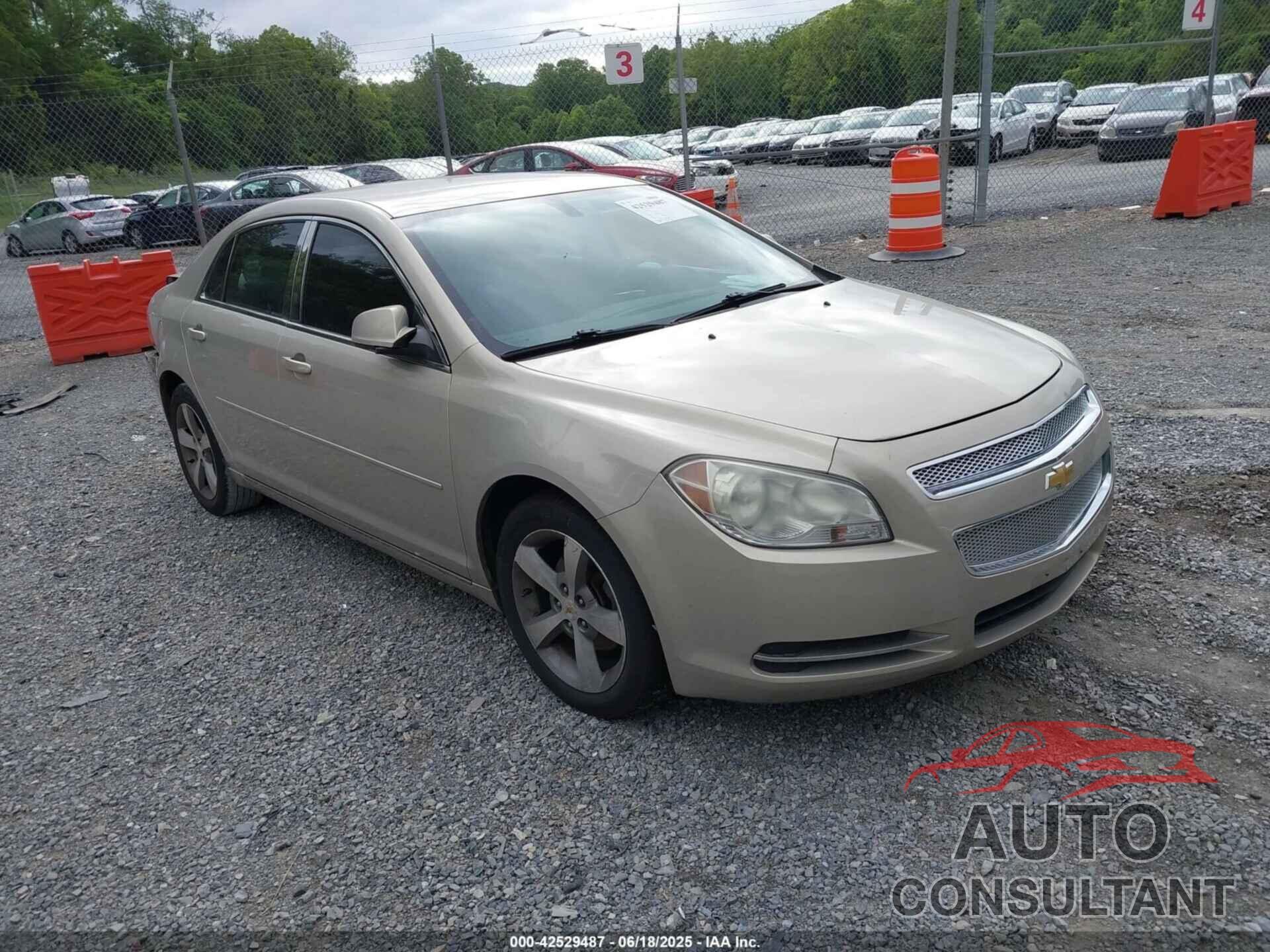 CHEVROLET MALIBU 2011 - 1G1ZC5E18BF103026