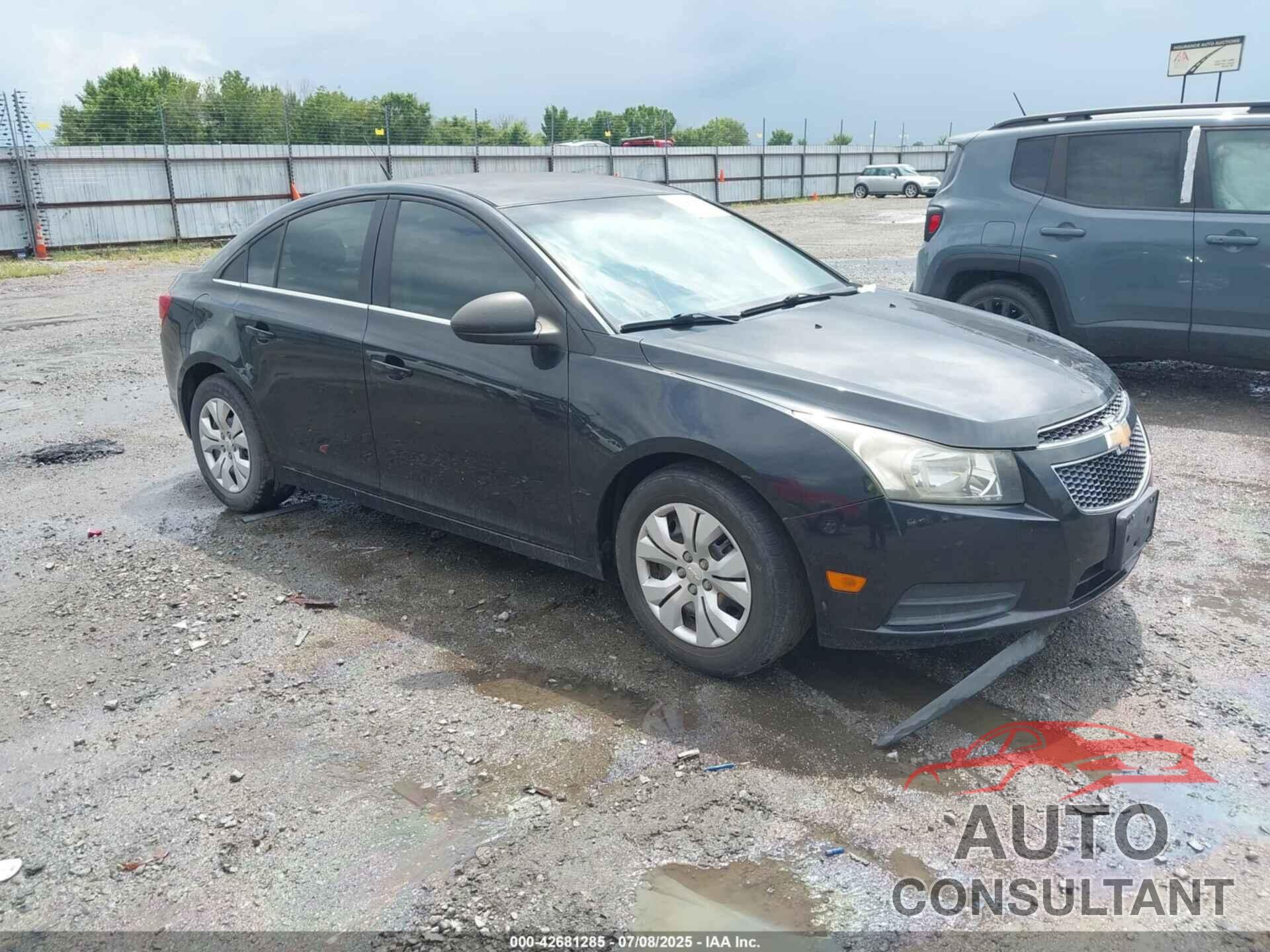 CHEVROLET CRUZE 2012 - 1G1PC5SH1C7369685