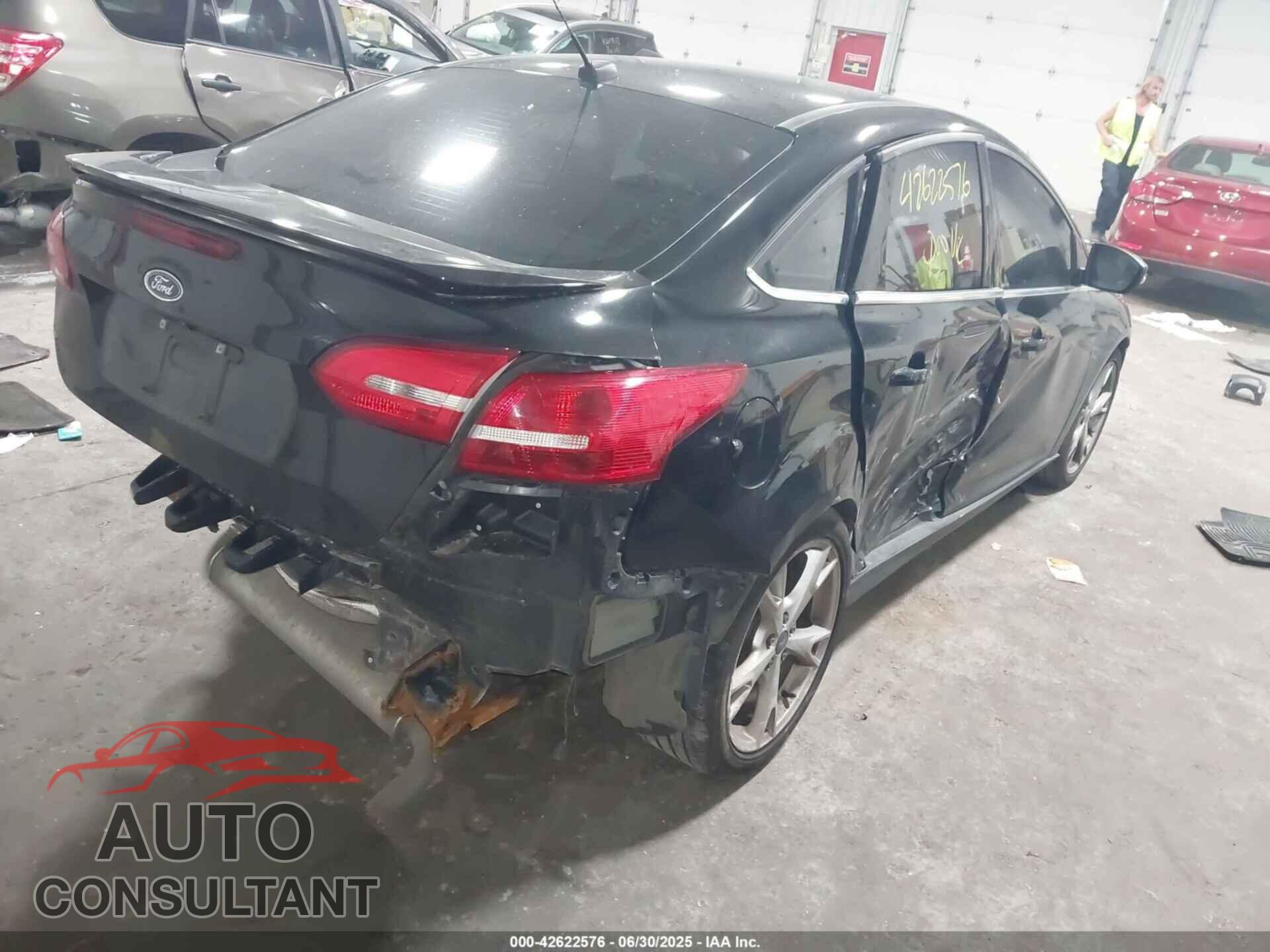 FORD FOCUS 2016 - 1FADP3J21GL379832