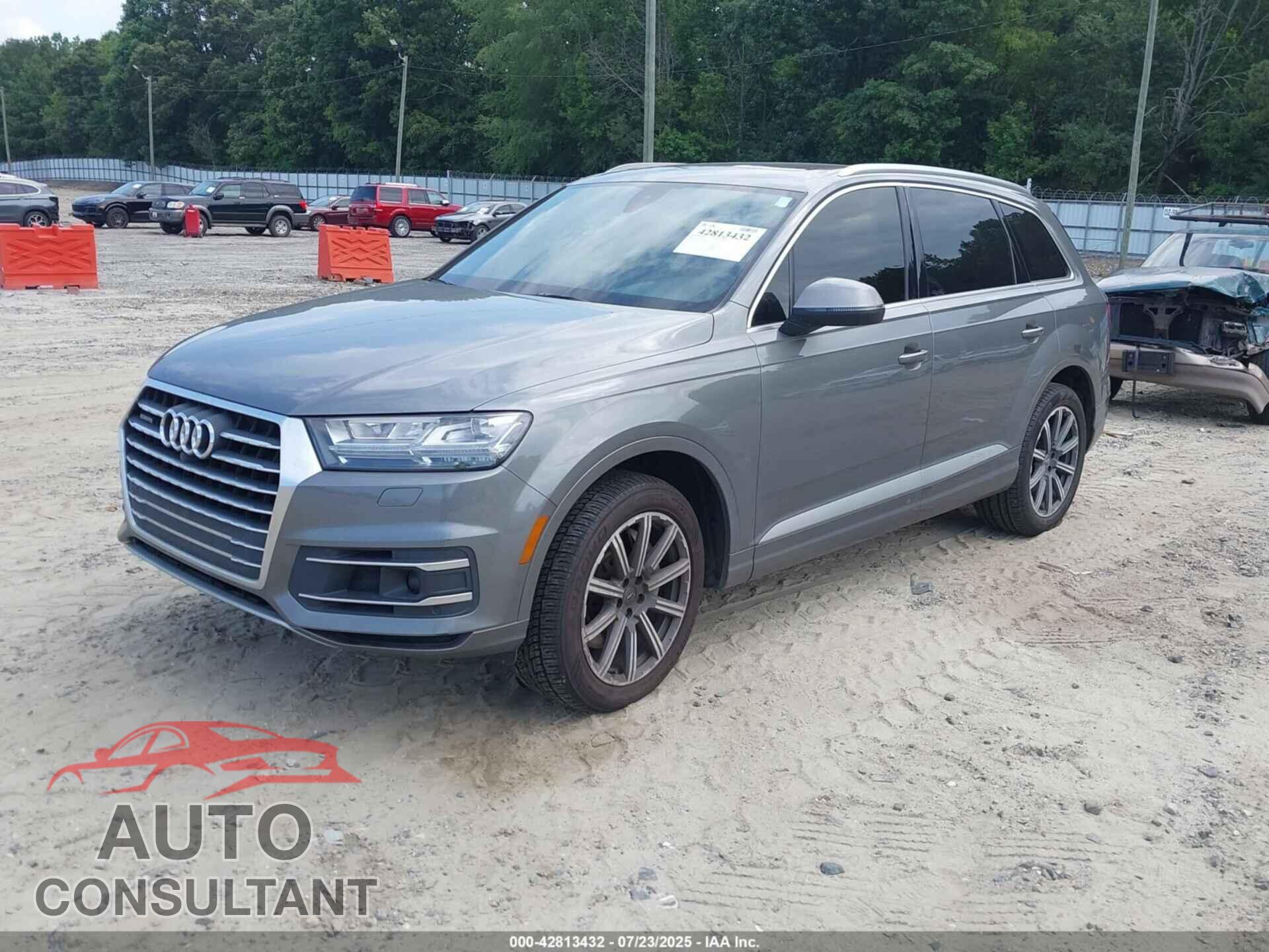 AUDI Q7 2017 - WA1LAAF78HD016854