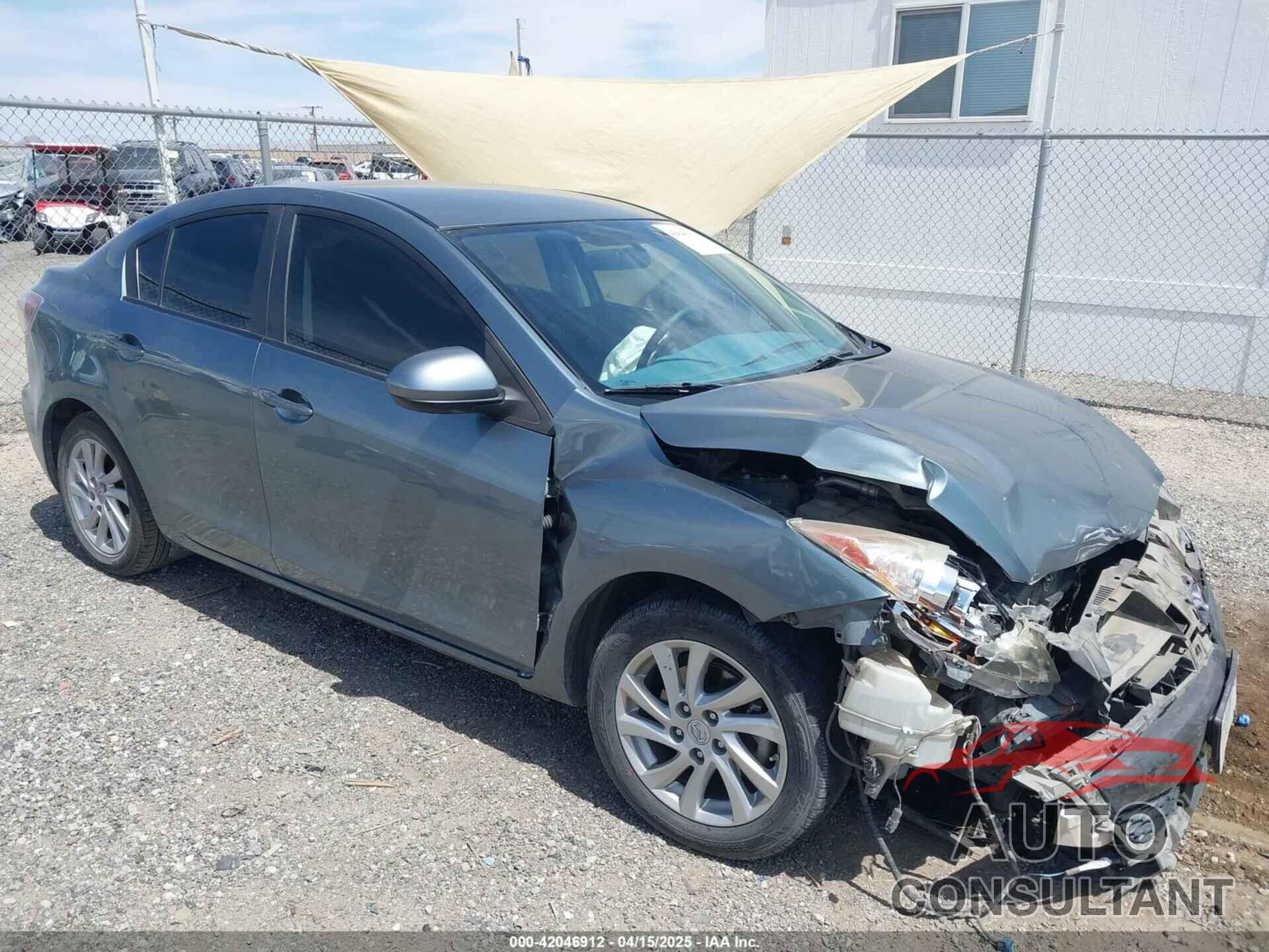 MAZDA MAZDA3 2012 - JM1BL1V83C1625799