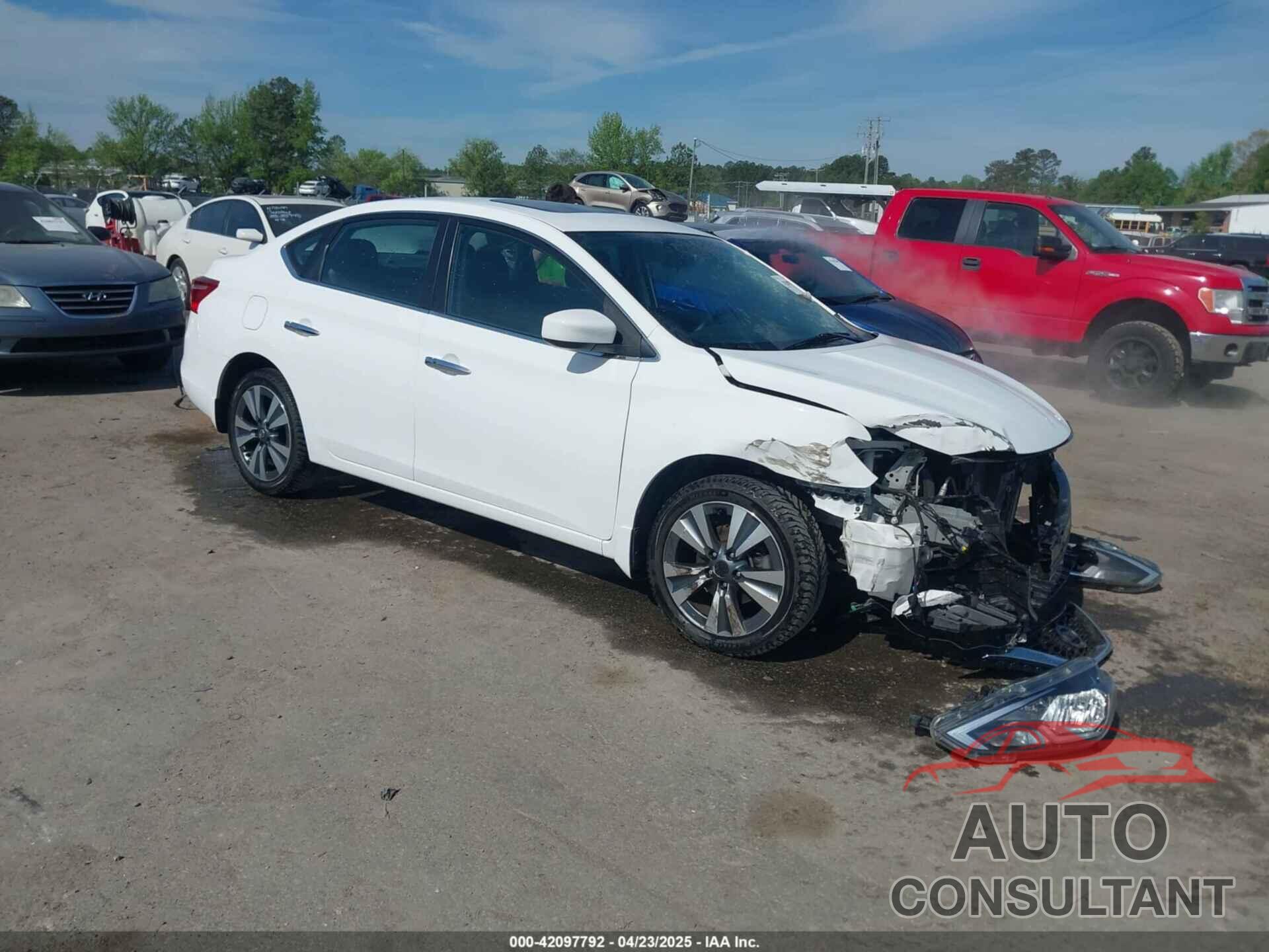 NISSAN SENTRA 2019 - 3N1AB7AP8KY370532