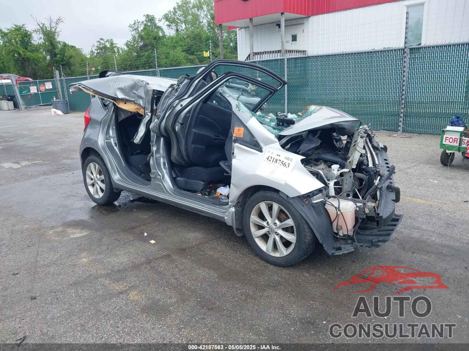 NISSAN VERSA NOTE 2014 - 3N1CE2CP7EL373942