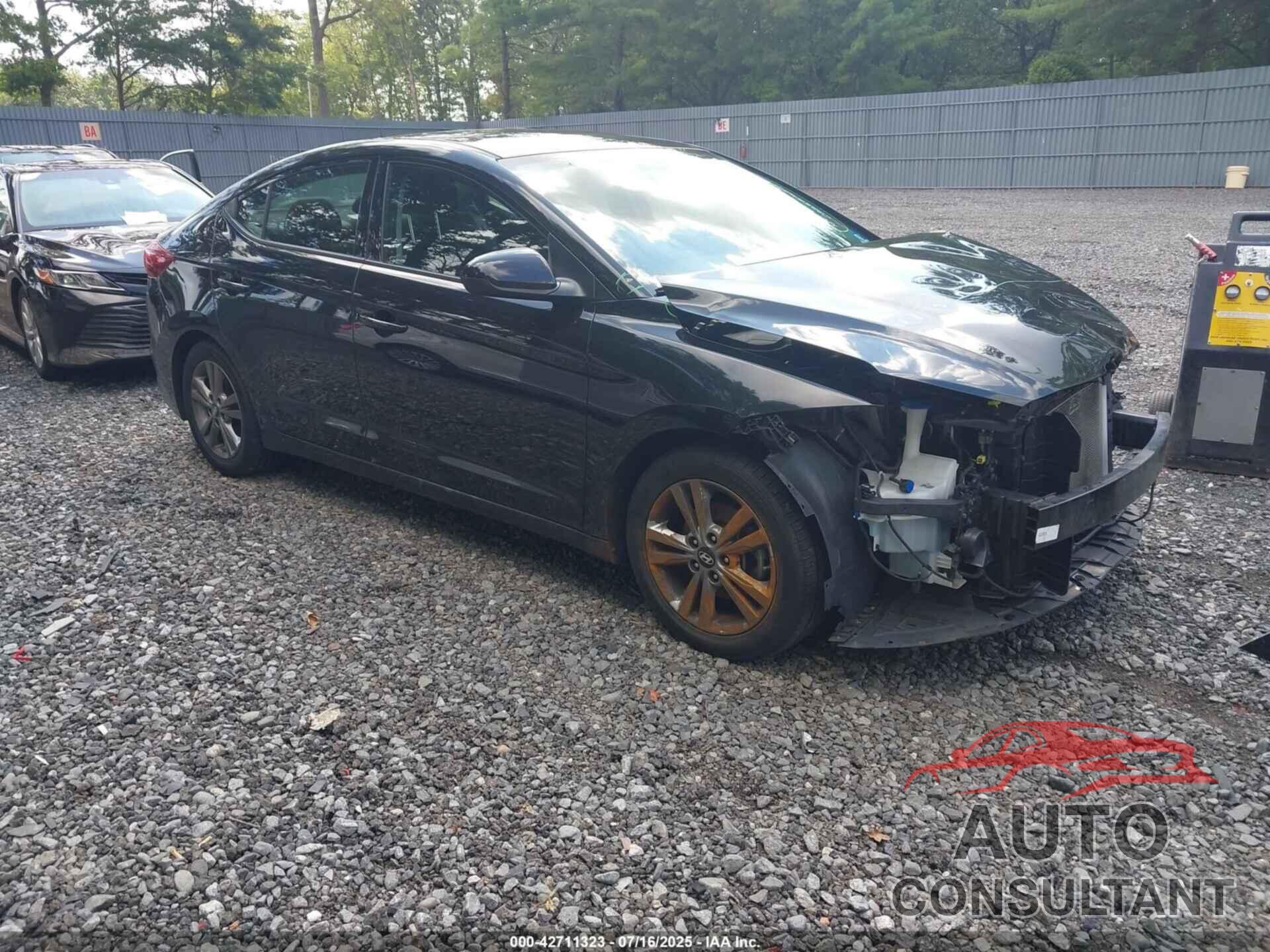 HYUNDAI ELANTRA 2018 - 5NPD84LFXJH376596