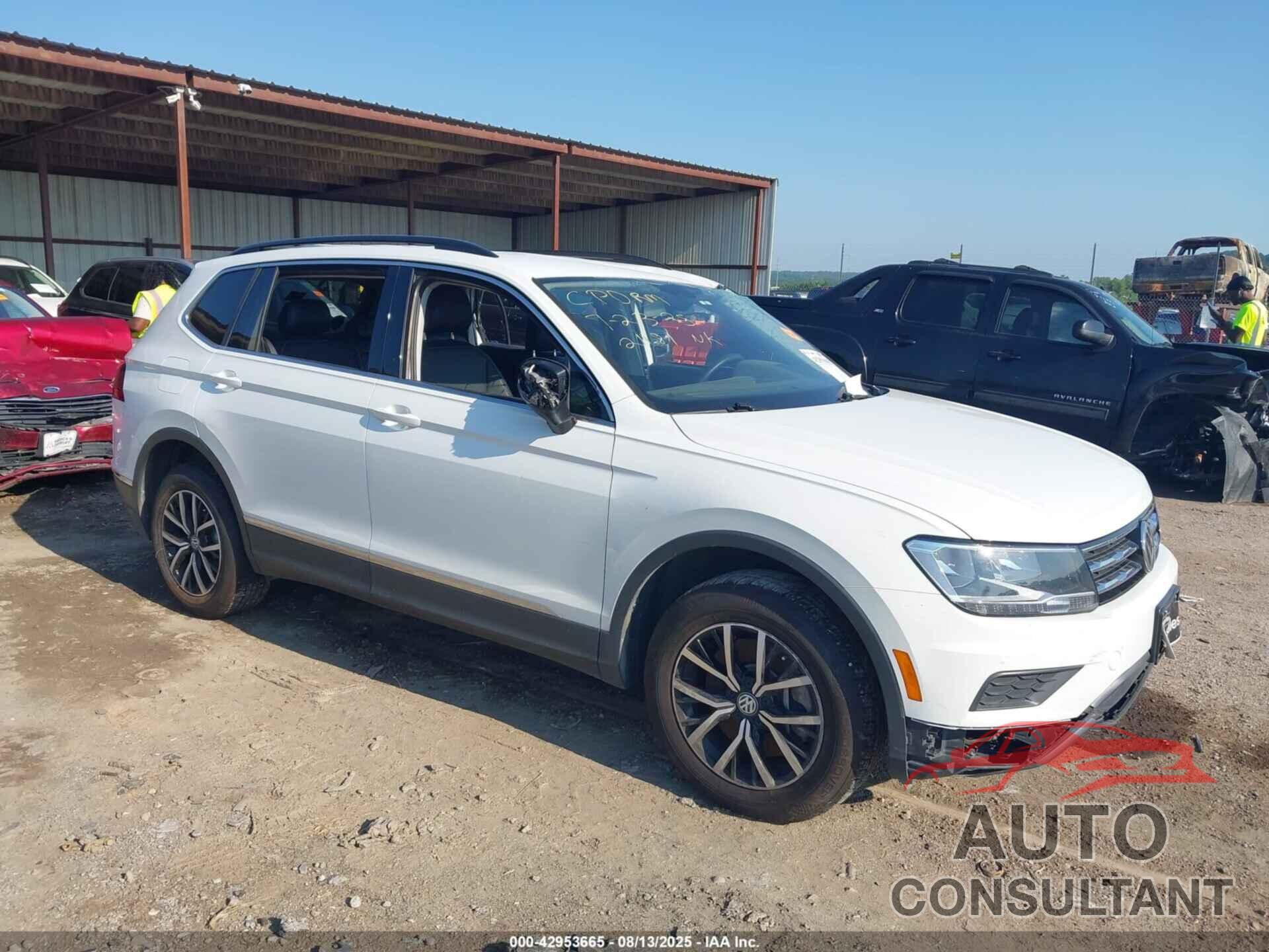 VOLKSWAGEN TIGUAN 2021 - 3VV2B7AX6MM050090