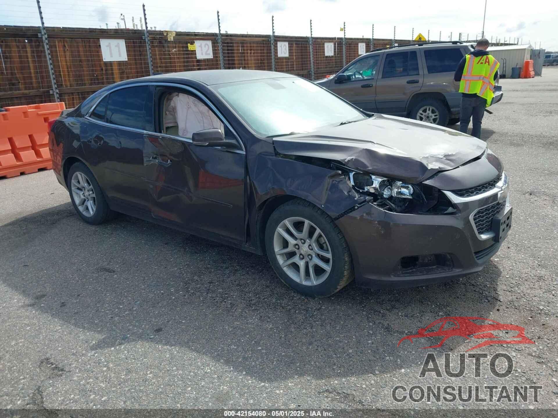 CHEVROLET MALIBU 2015 - 1G11C5SL5FF211421