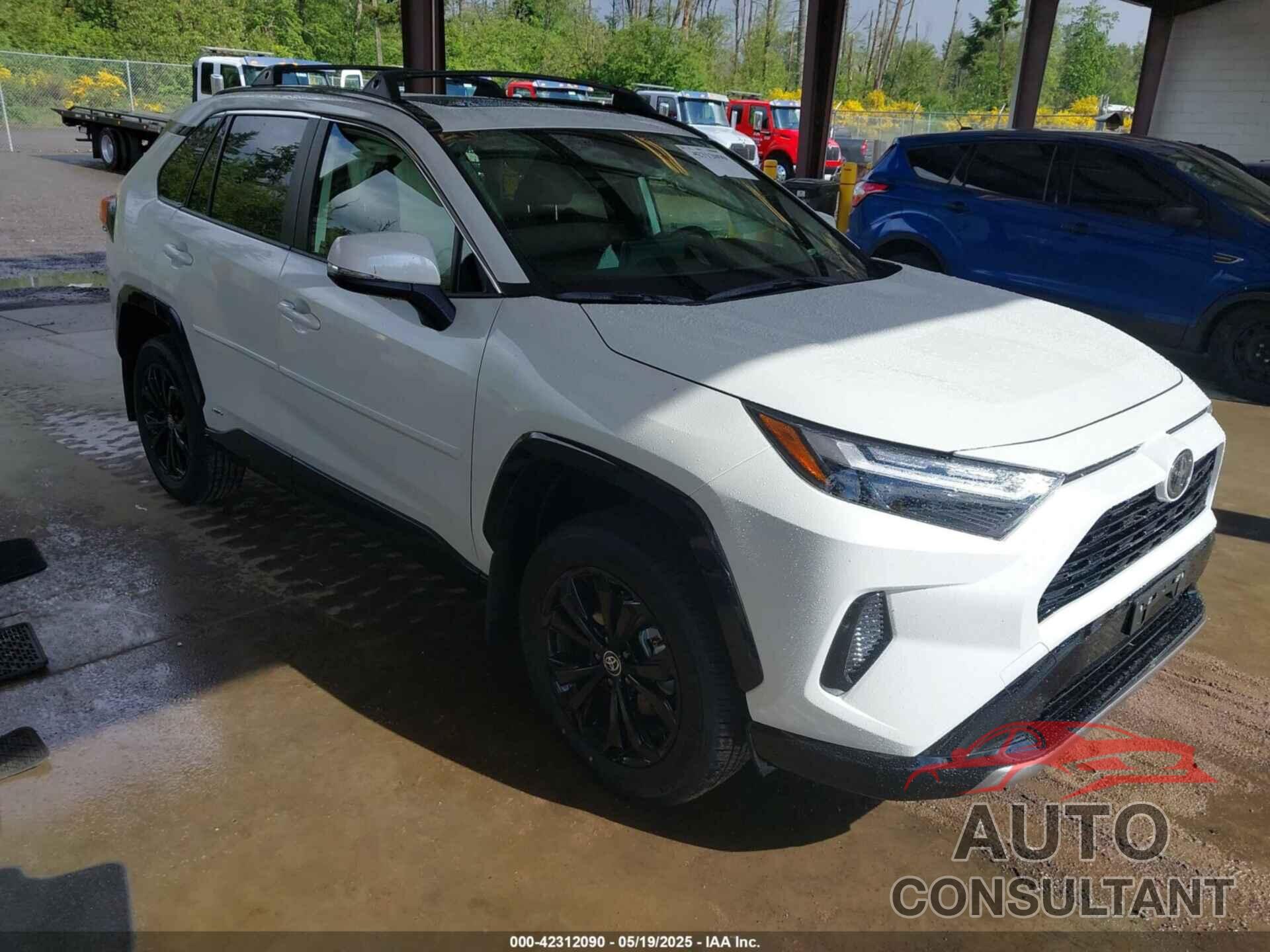 TOYOTA RAV4 HYBRID 2025 - JTM16RFV5SJ076434