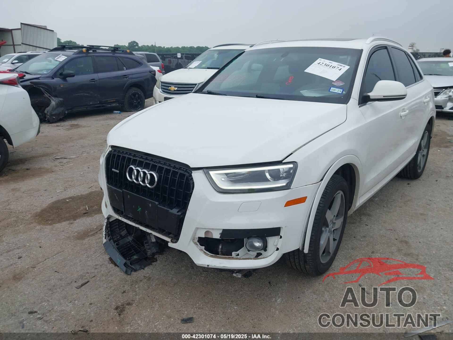 AUDI Q3 2015 - WA1EFCFS2FR008193