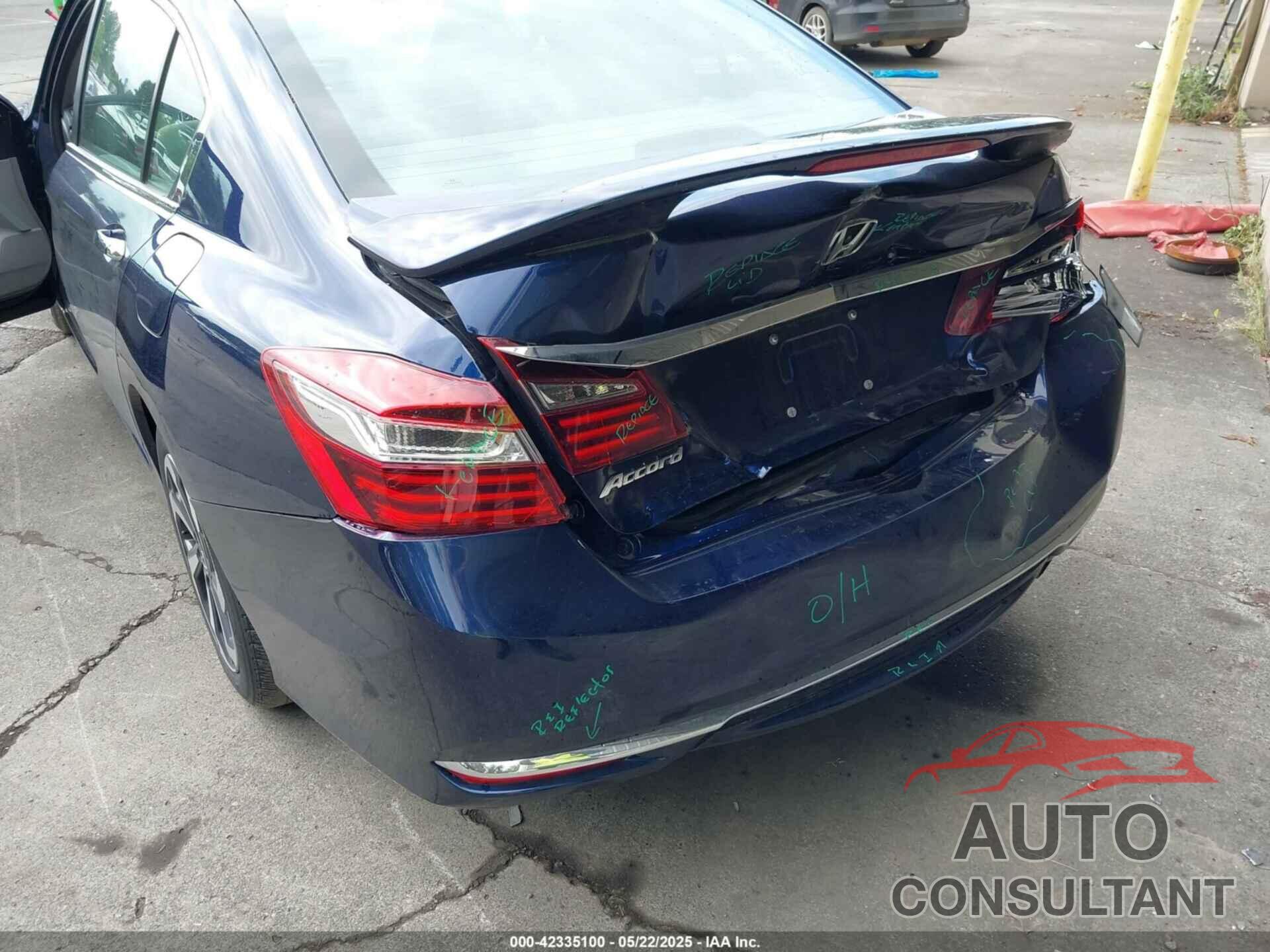 HONDA ACCORD 2017 - 1HGCR2F0XHA000391