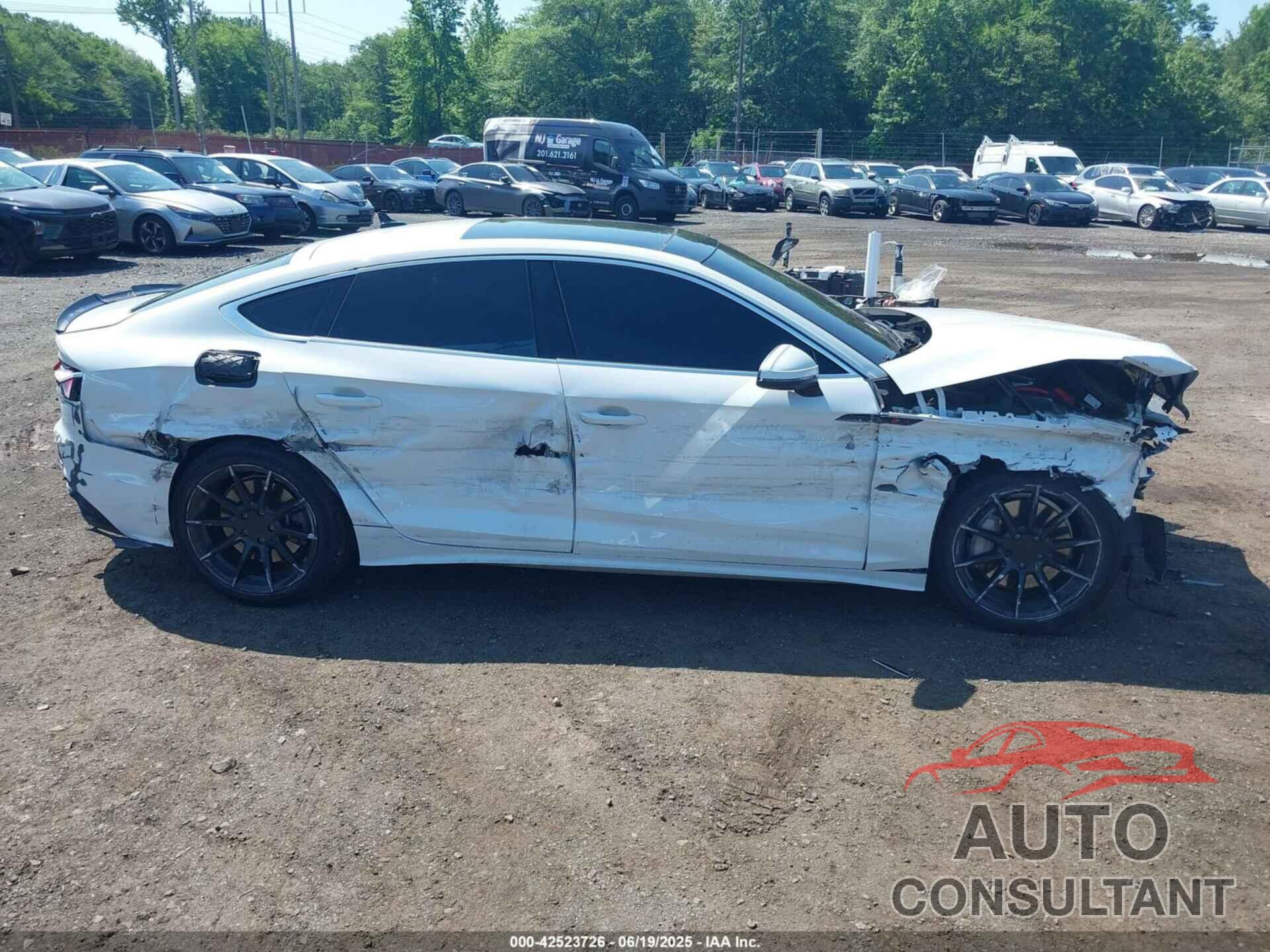 AUDI A5 SPORTBACK 2023 - WAUFACF56PA057431
