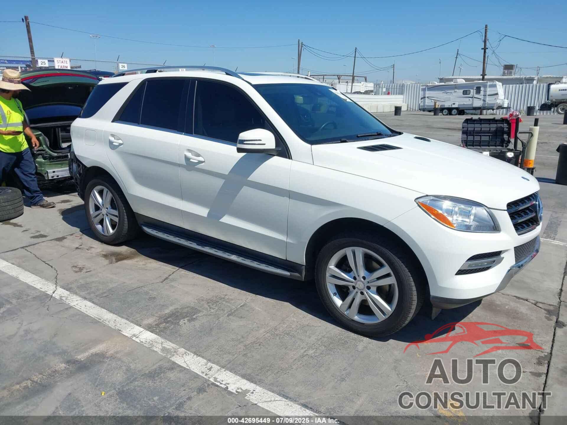 MERCEDES-BENZ ML 350 2013 - 4JGDA5JB2DA161618